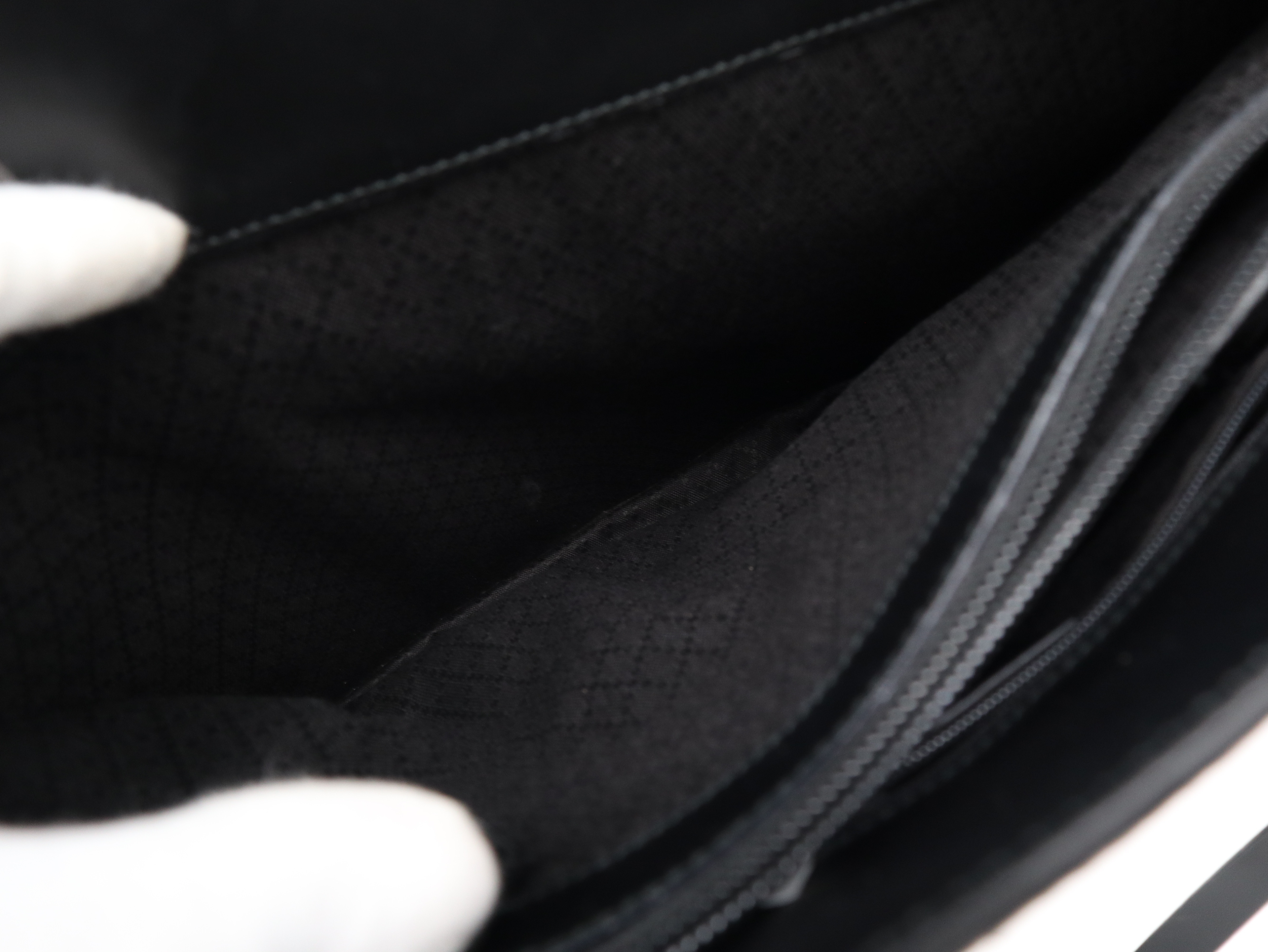 002.1008GG Nylon Tote Bag, Black, with Dust Bag. — view 10