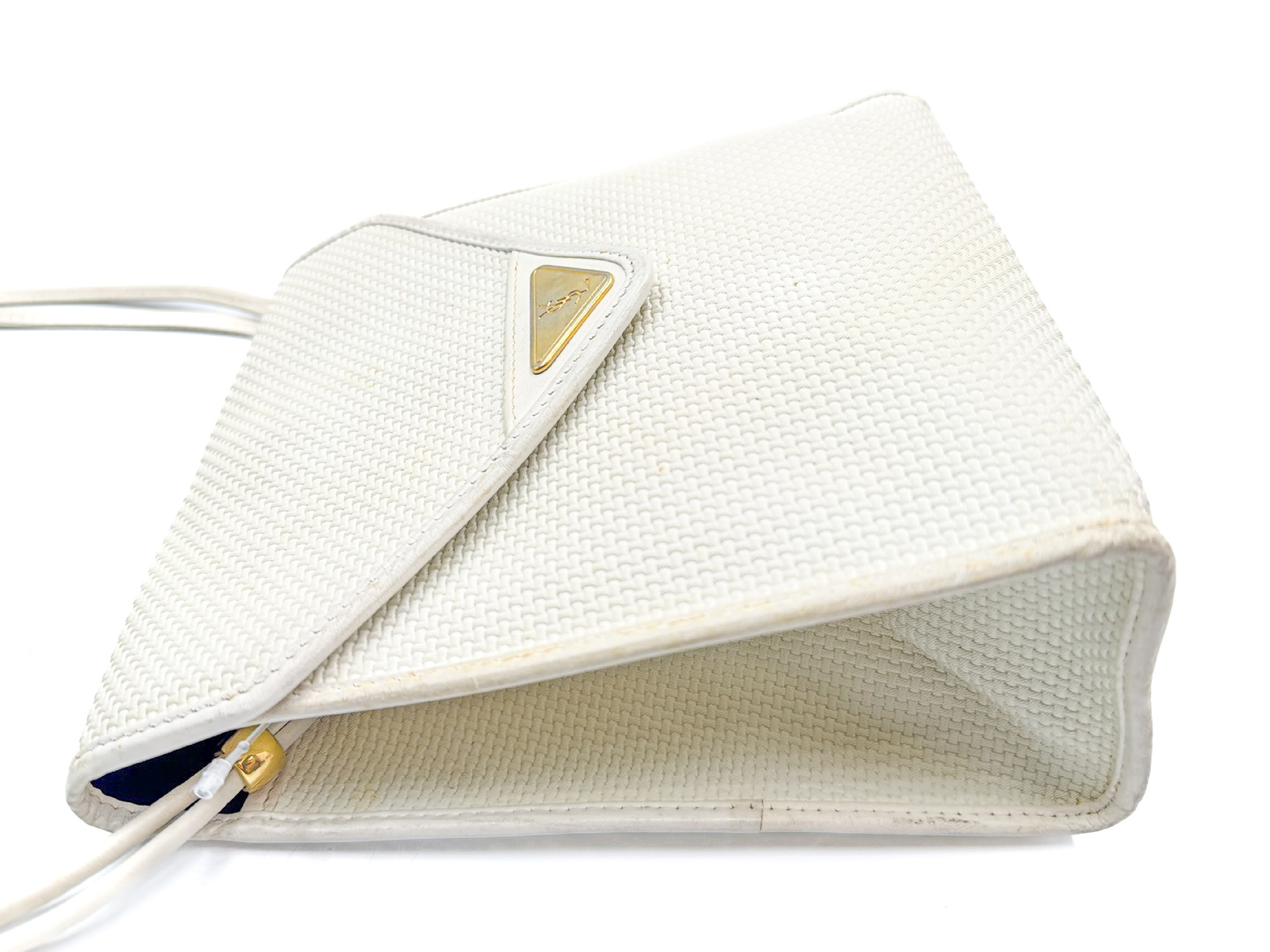 logo gold hardware leather shoulder bag — view 4