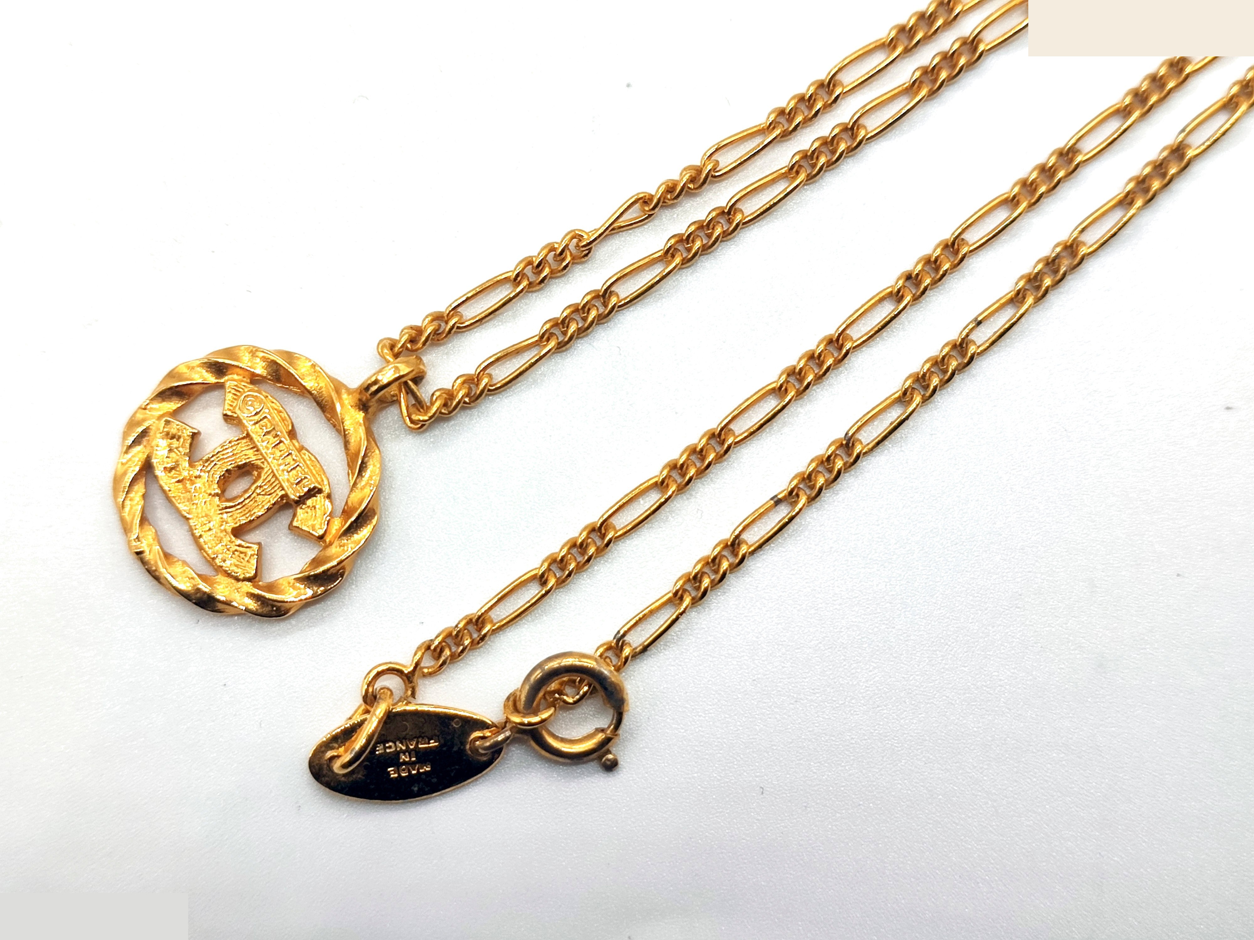 Coco Mark Rhinestone Circle Necklace 1982, Chain approx. 40cm — view 9