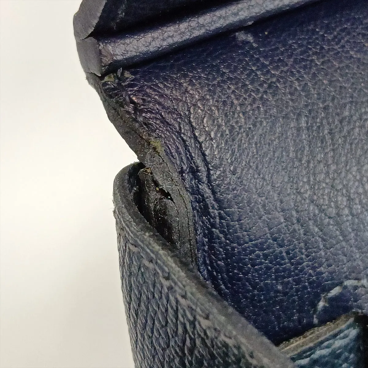 [Individually packaged] Hermes Birkin 35 Letournée Courchevel Blue Indigo Gold Hardware H:2004 — view 15
