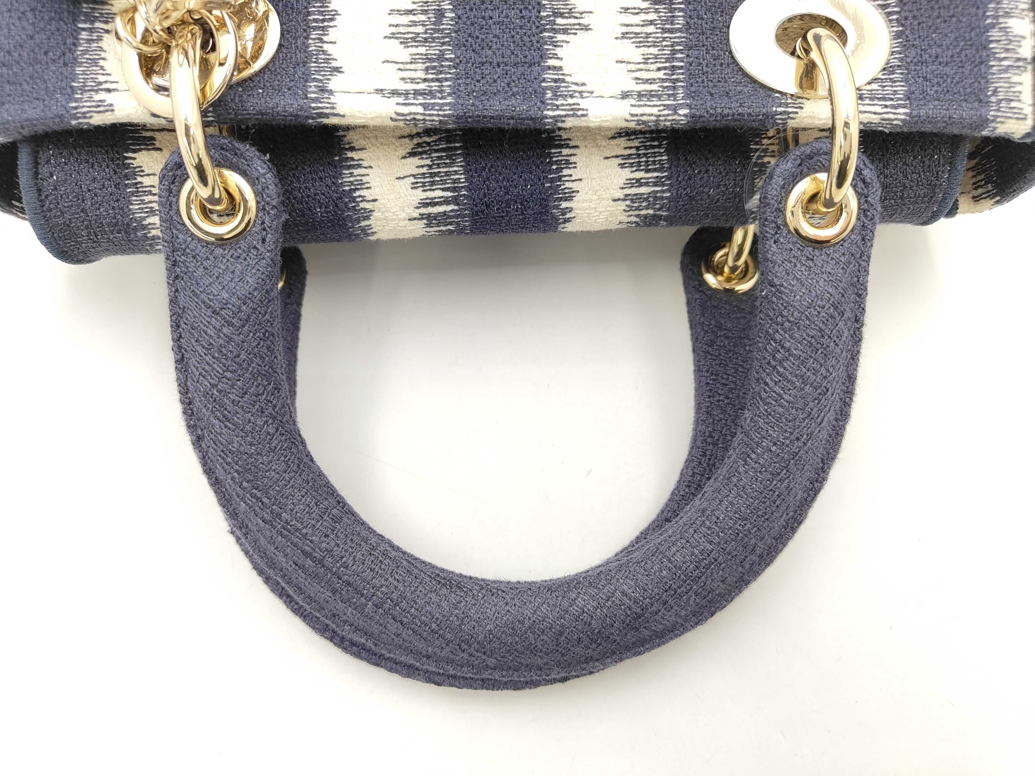 handbag, Lady Dior D-Lite 2-way shoulder bag — view 3