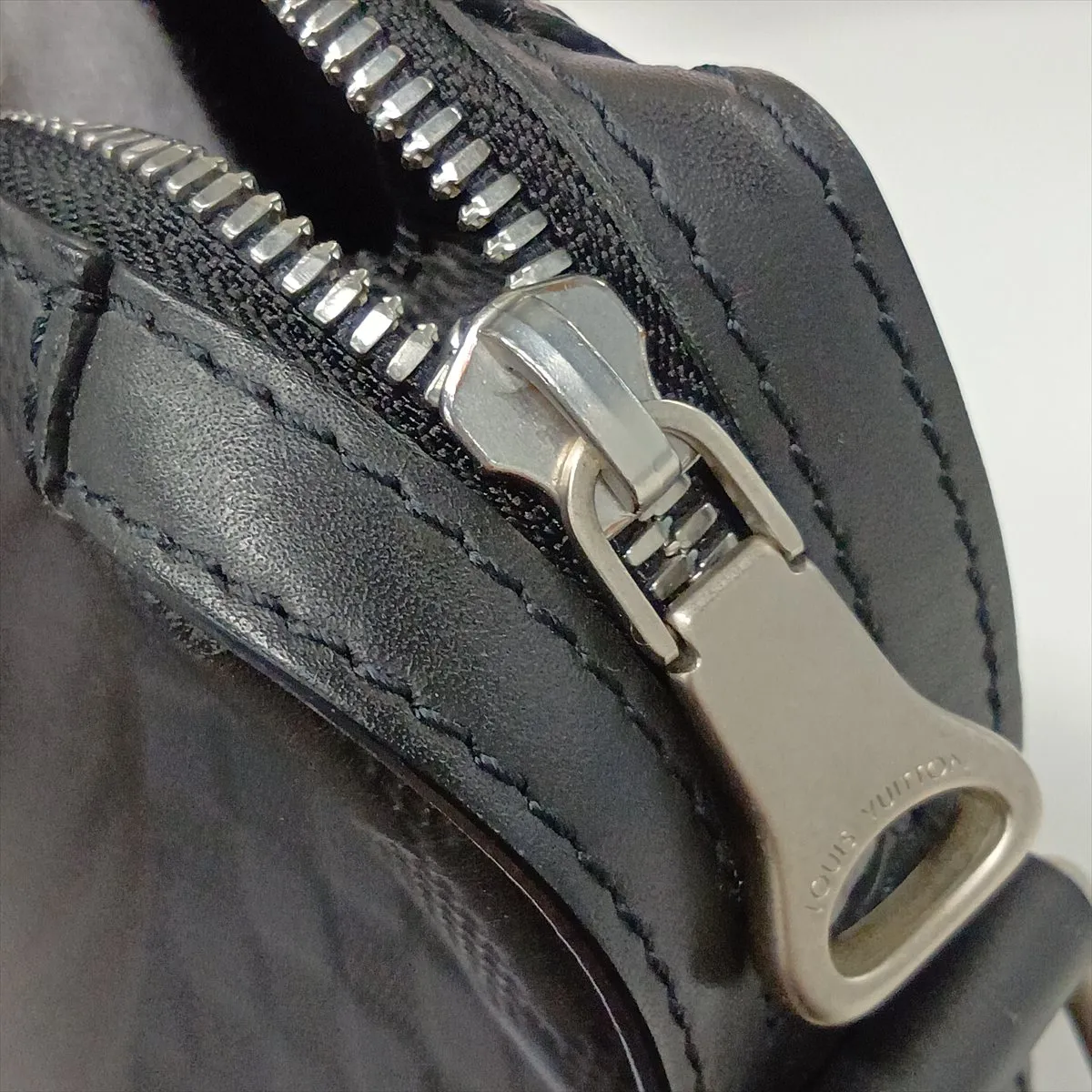 Damier Infini 3D Discovery Messenger BB N42418 CA3159 Black — view 11