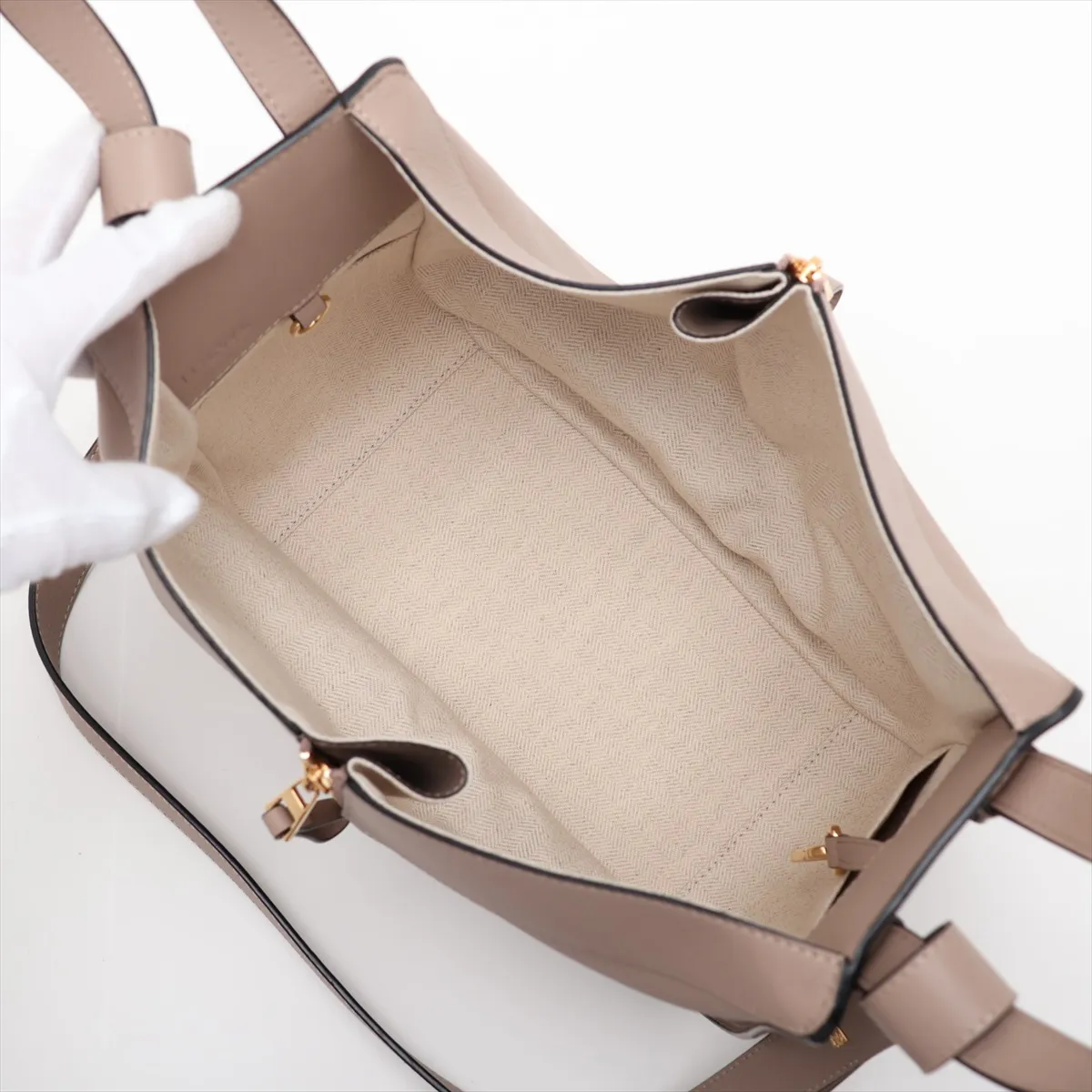 Hammock Small Leather 2-Way Shoulder Bag, Brown Beige — view 8