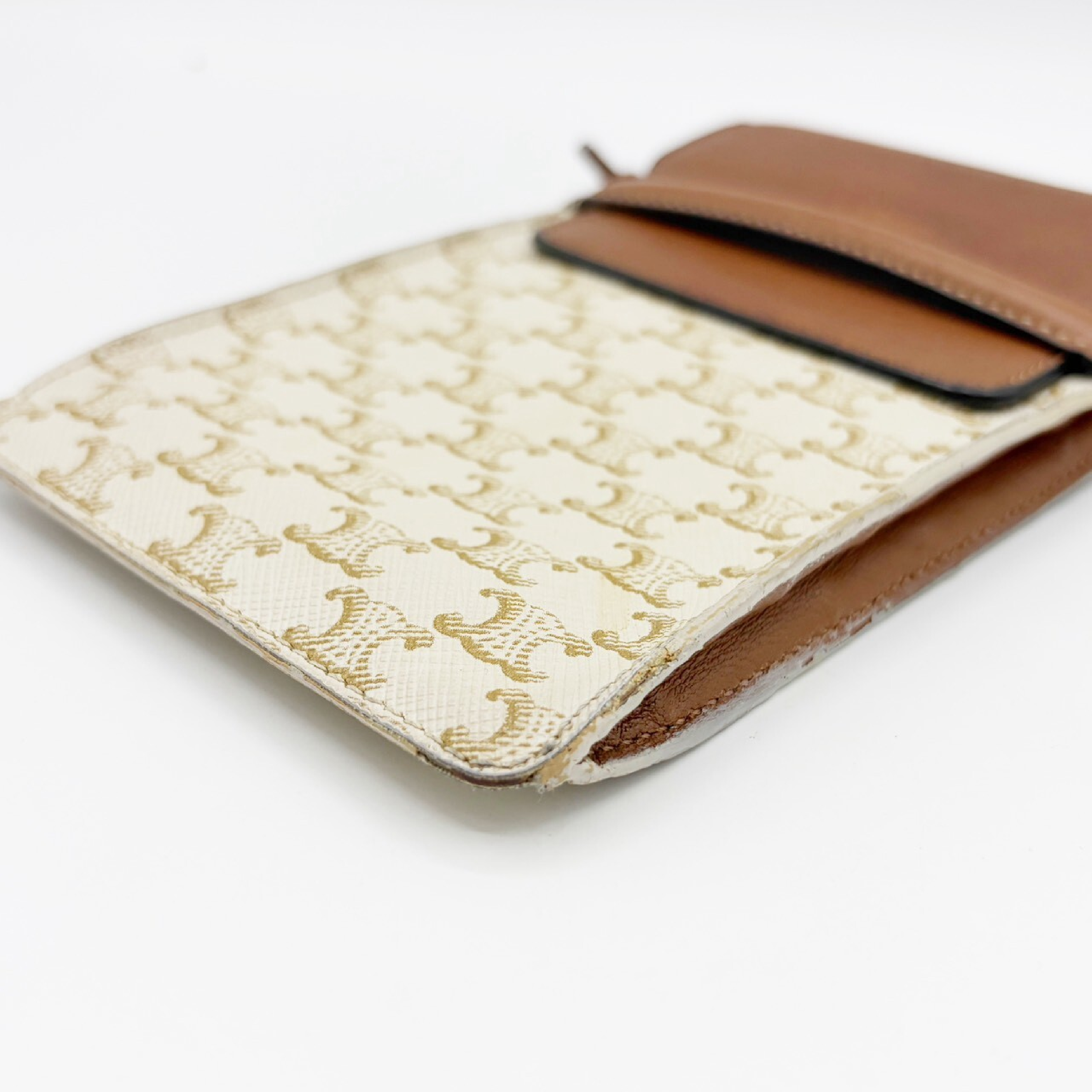 Triomphe Phone Holder Brown Shoulder Bag — view 5