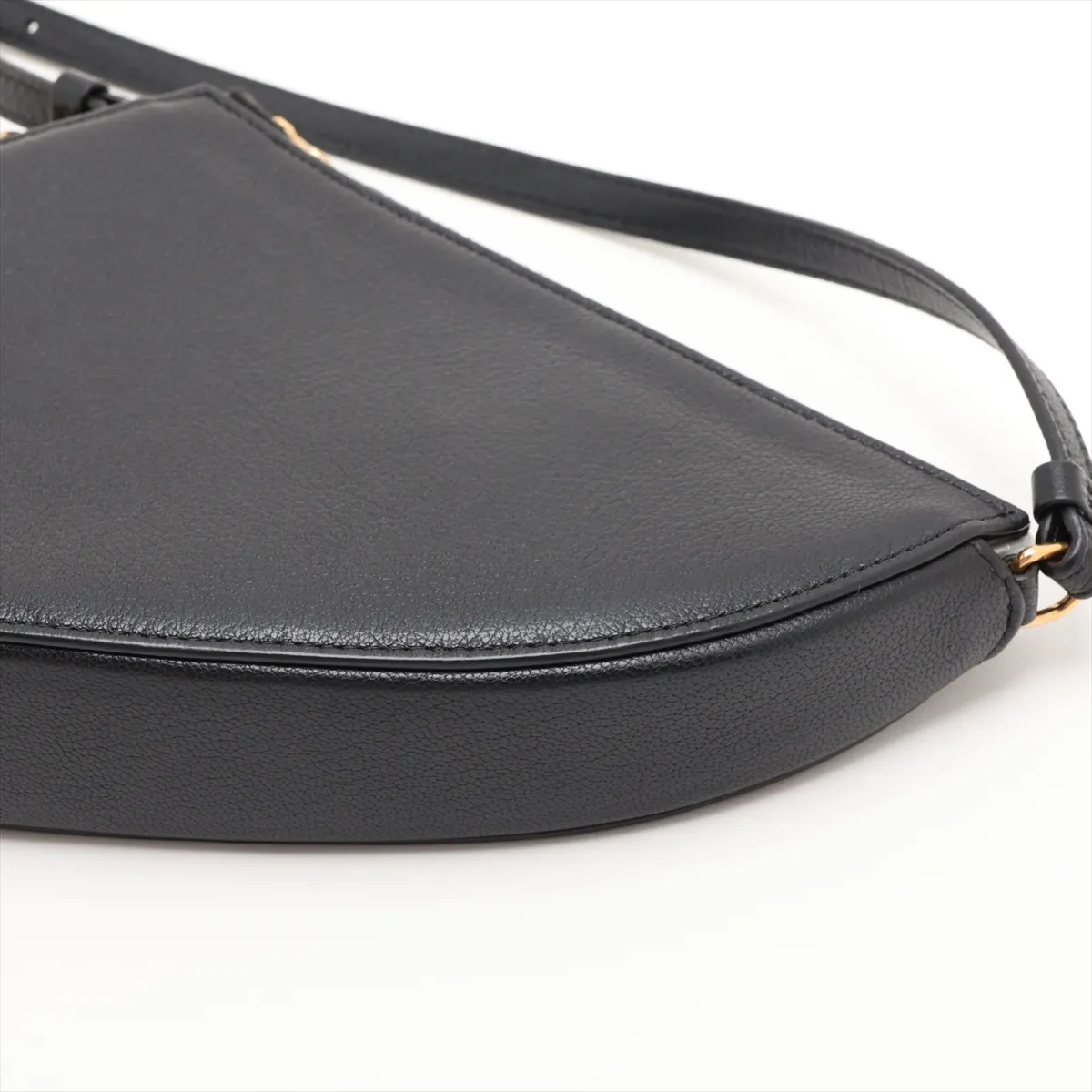 Saddle Pouch Rodeo Leather Shoulder Bag Black — view 4