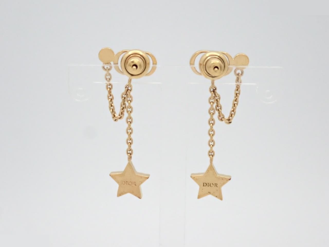 gold — view 2