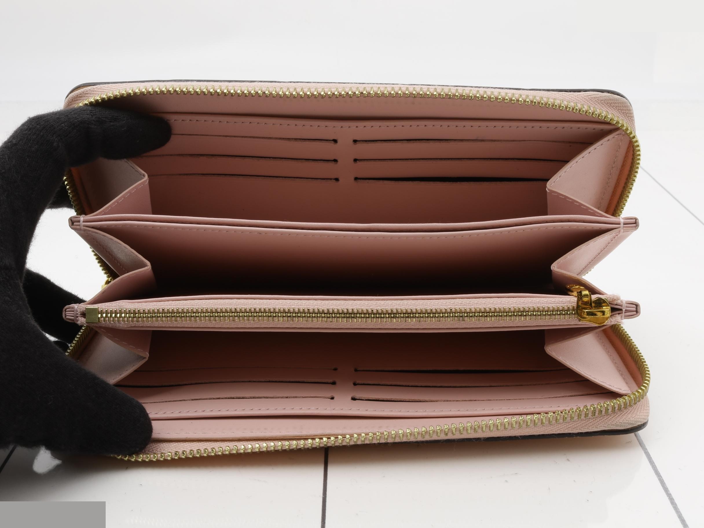 Vernis Zippy Wallet Long Wallet — view 4