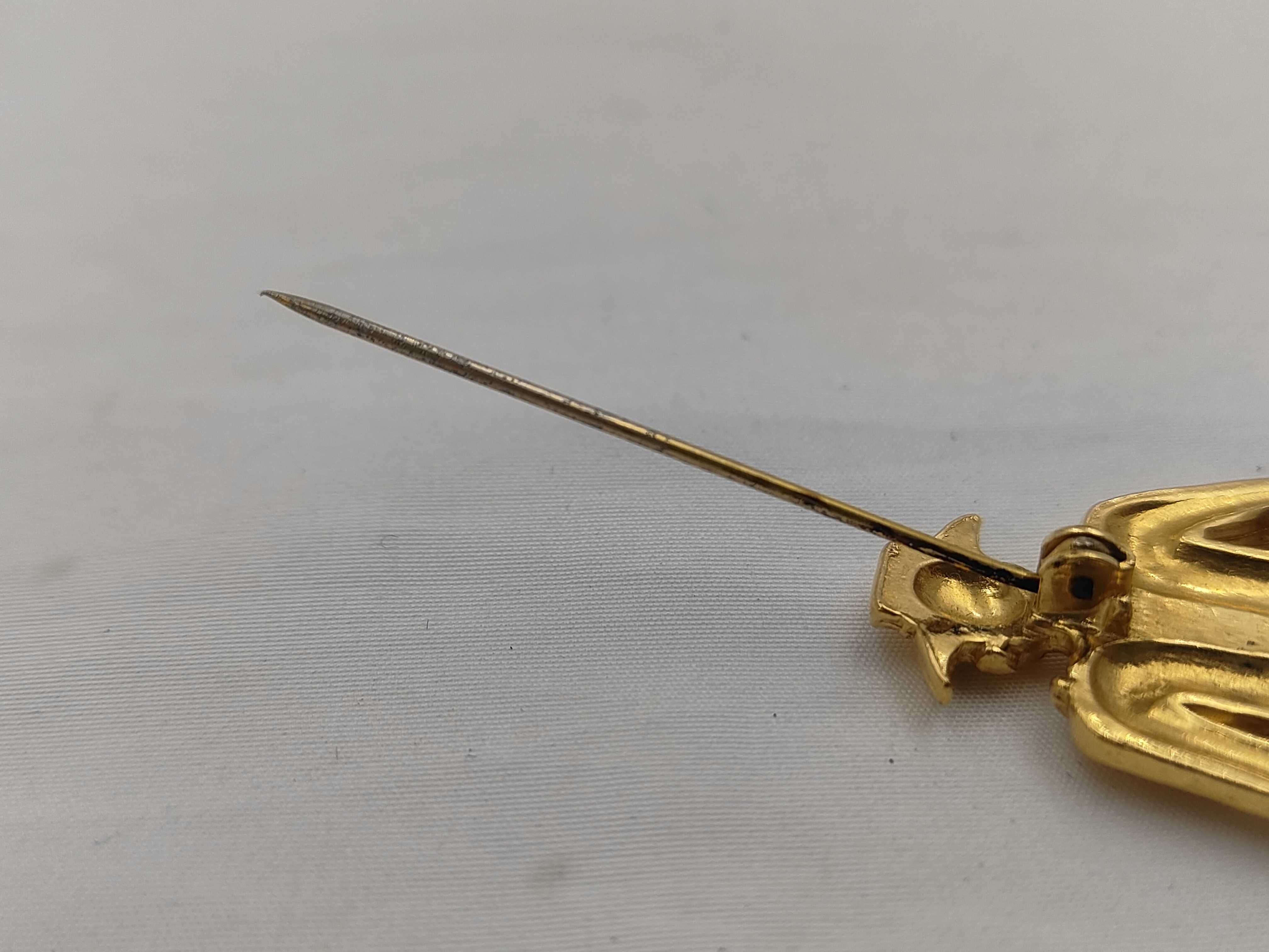Mademoiselle Brooch — view 3