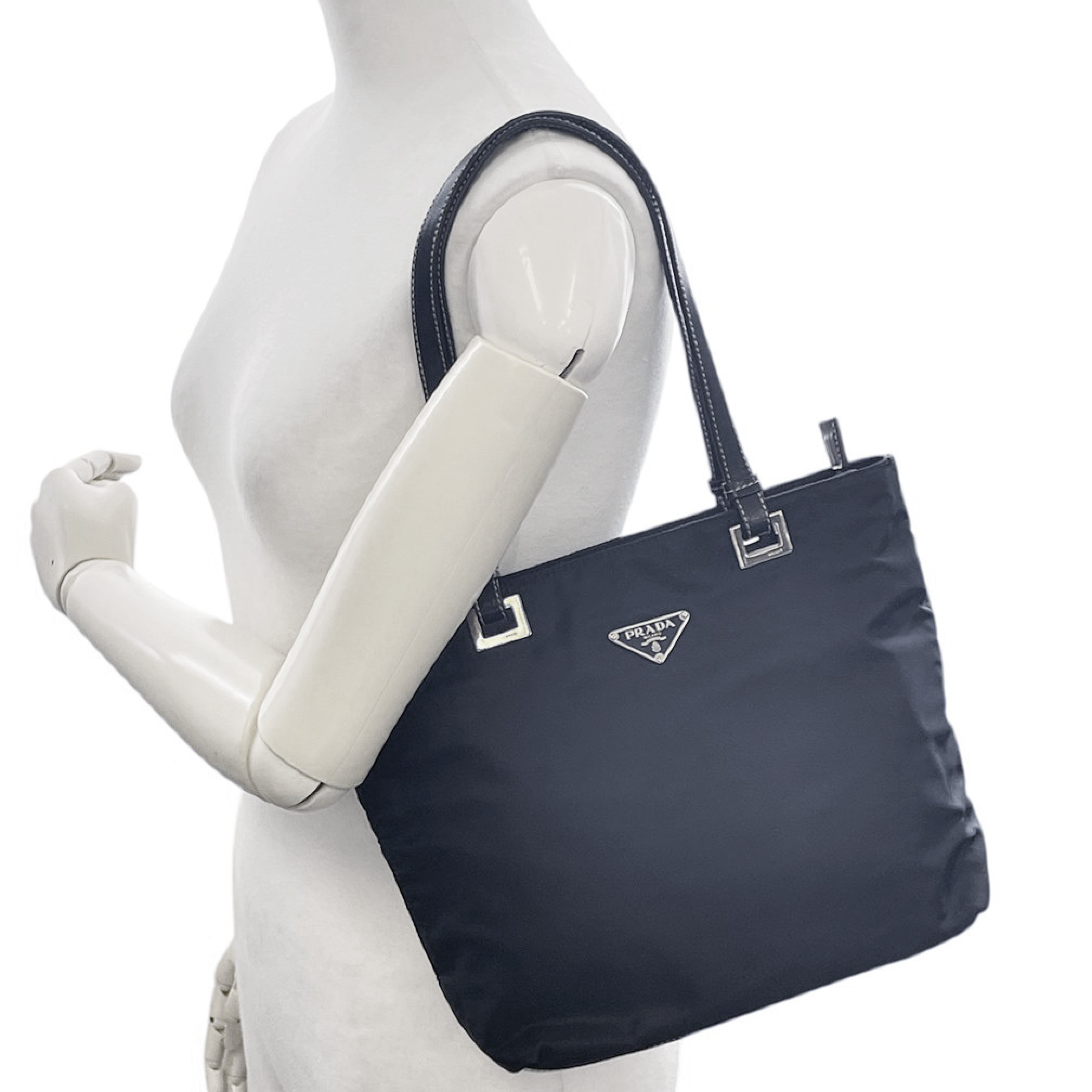 Tote Bag for Women, Zippered Shoulder Bag, Nylon, BR1166, Black Shoulder Bag — view 9