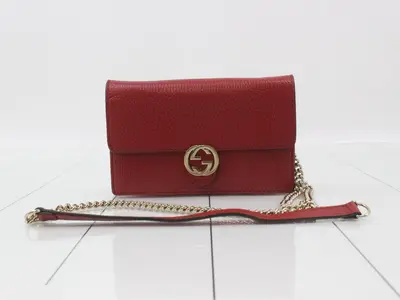 Chain wallet, red