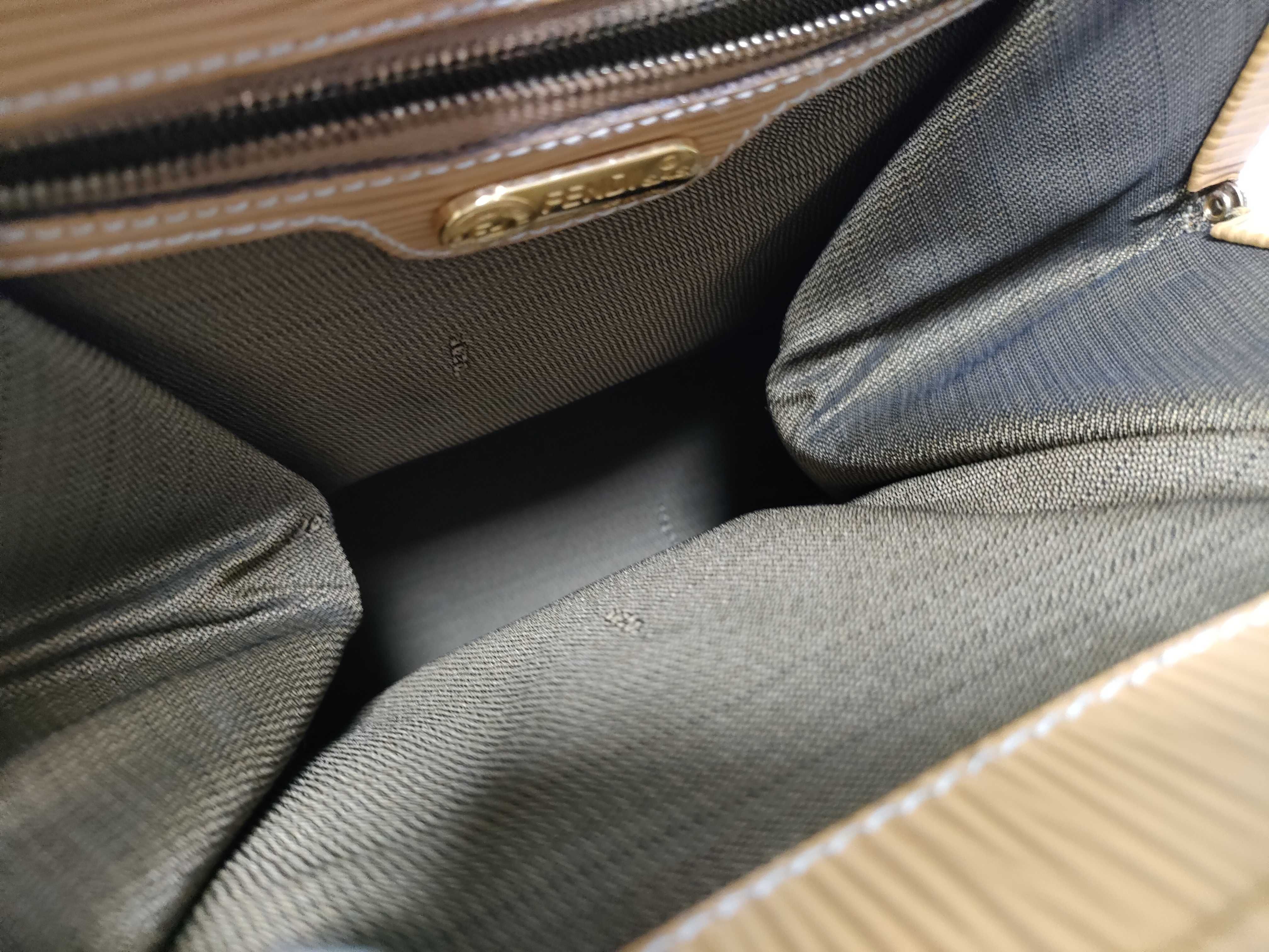 Zucca Top Handle Clasp Handbag — view 13