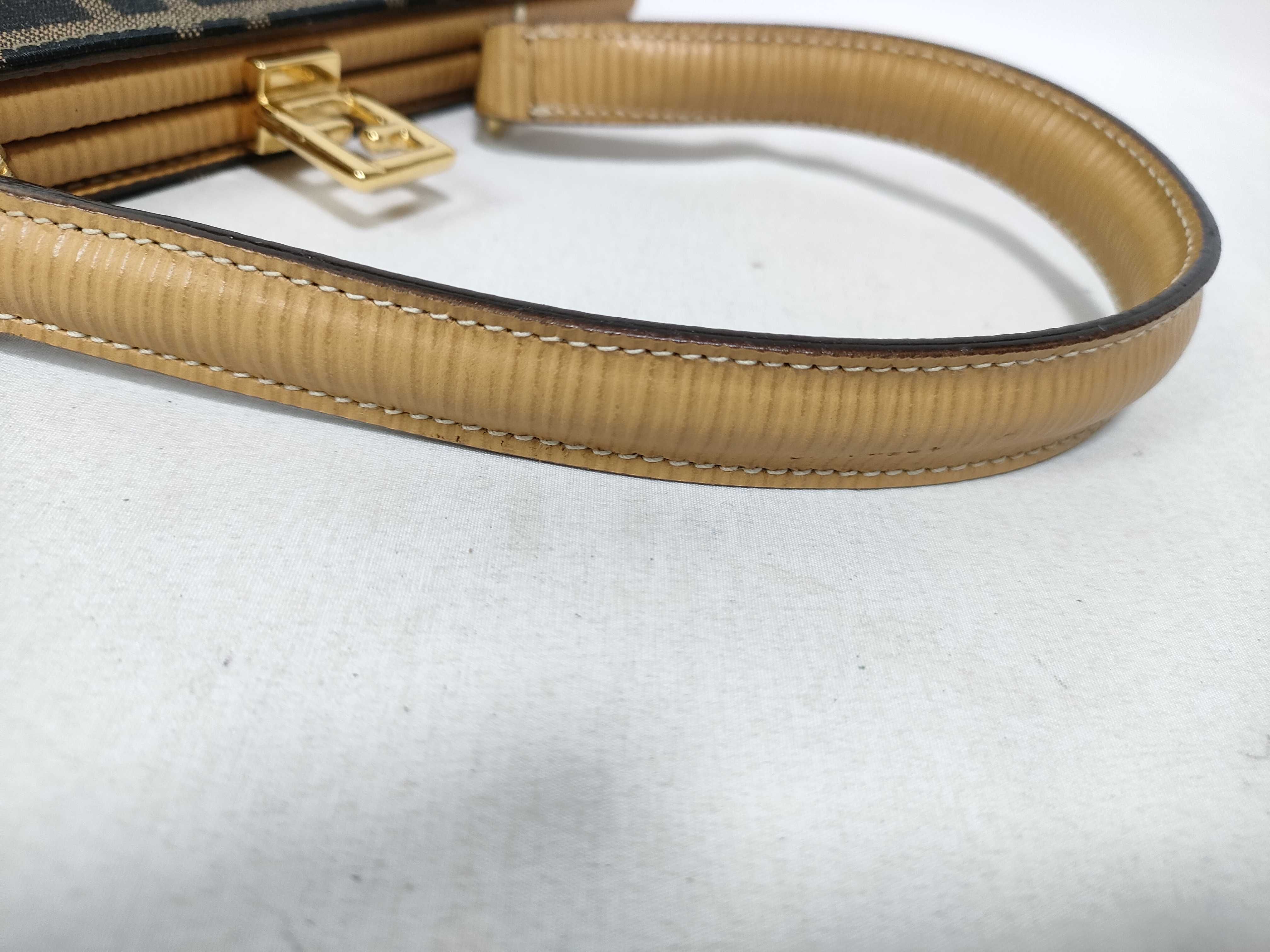 Zucca Top Handle Clasp Handbag — view 9