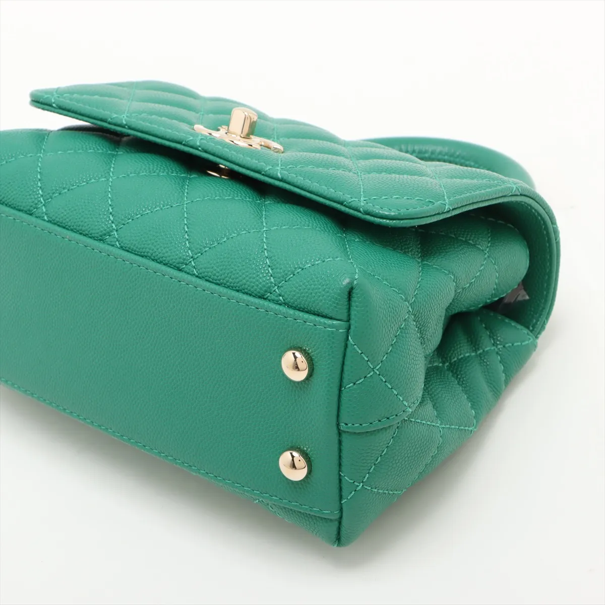 [Individually wrapped] Chanel Coco Handle 19 XXS Caviar Skin 2WAY Handbag Green Gold Hardware T6L16E6A Random Plate AS2215 — view 3