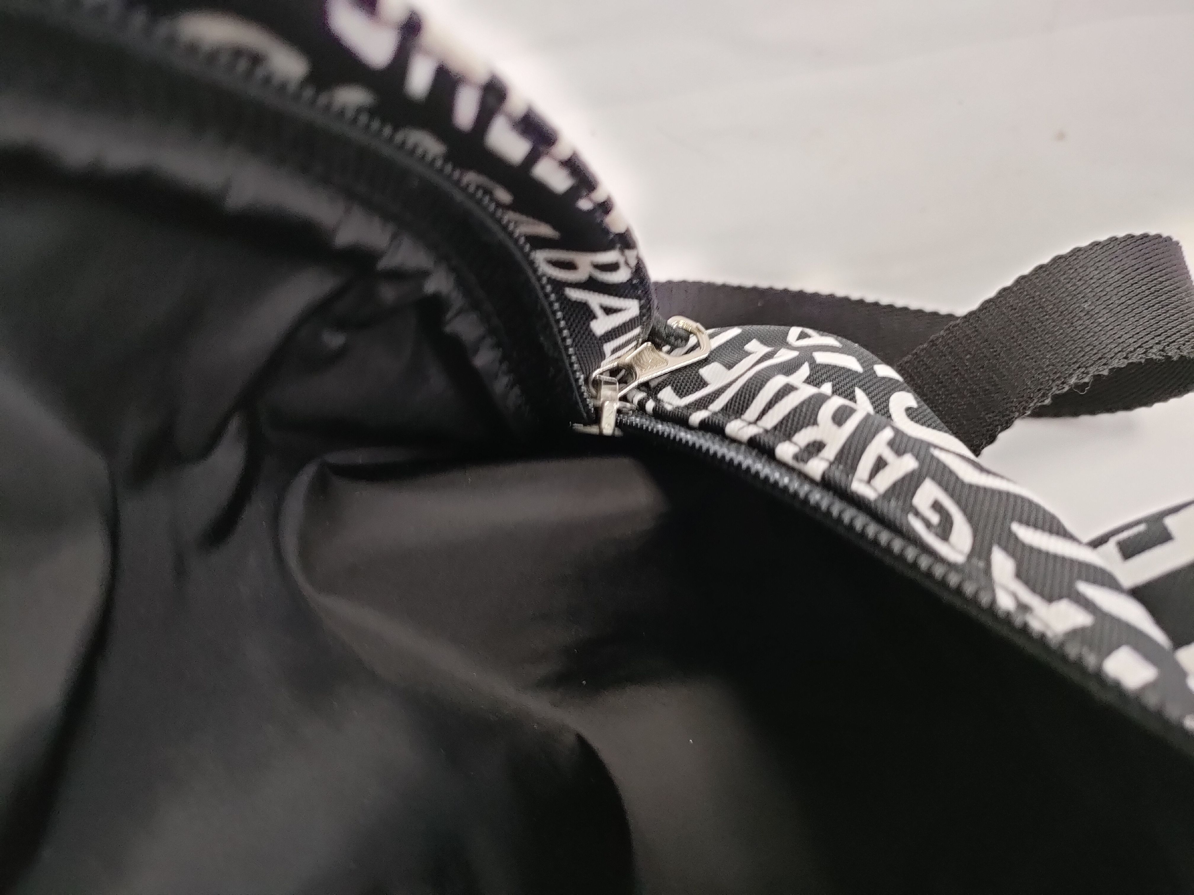nylon allover pattern body bag — view 14