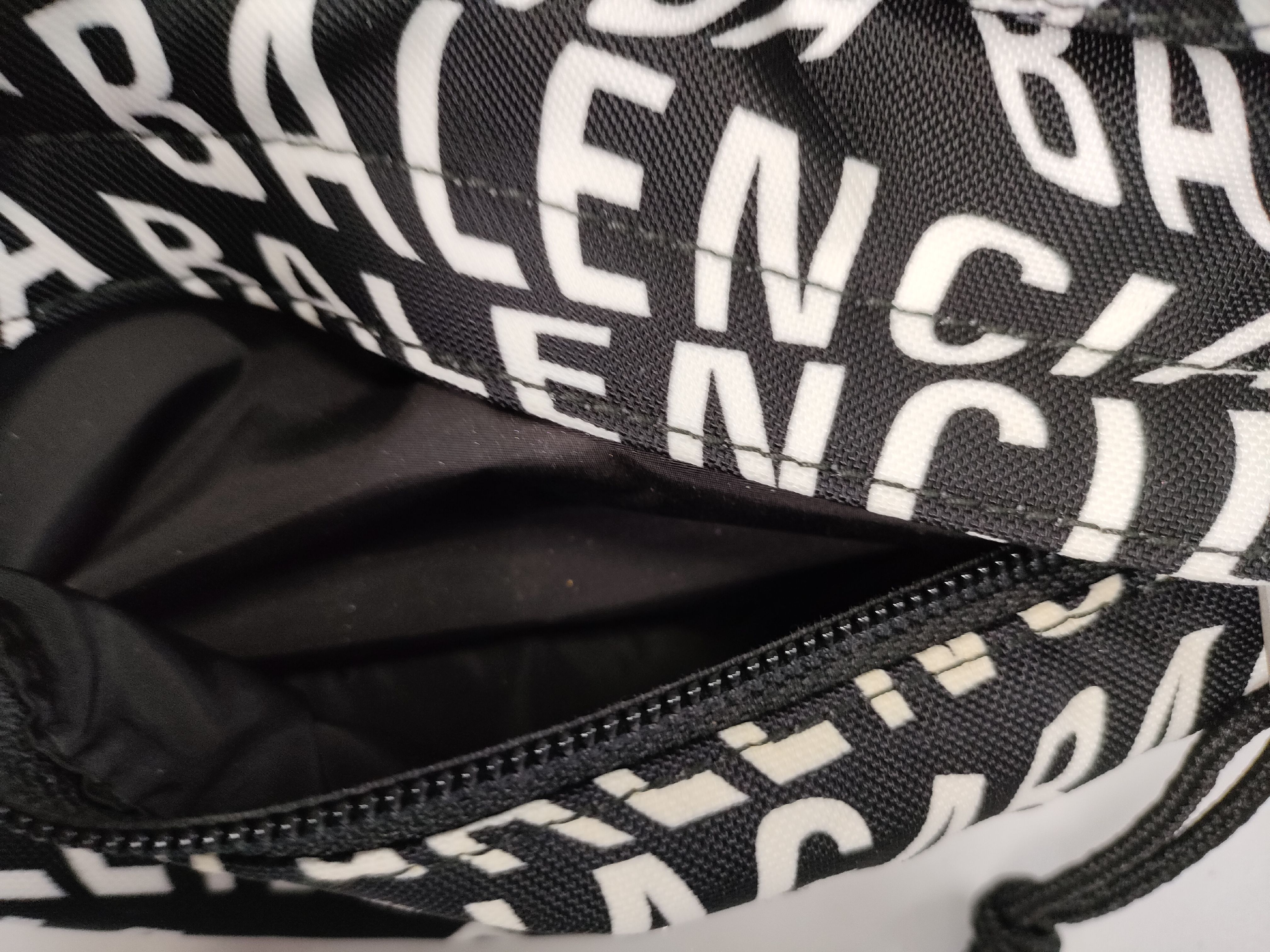 nylon allover pattern body bag — view 15