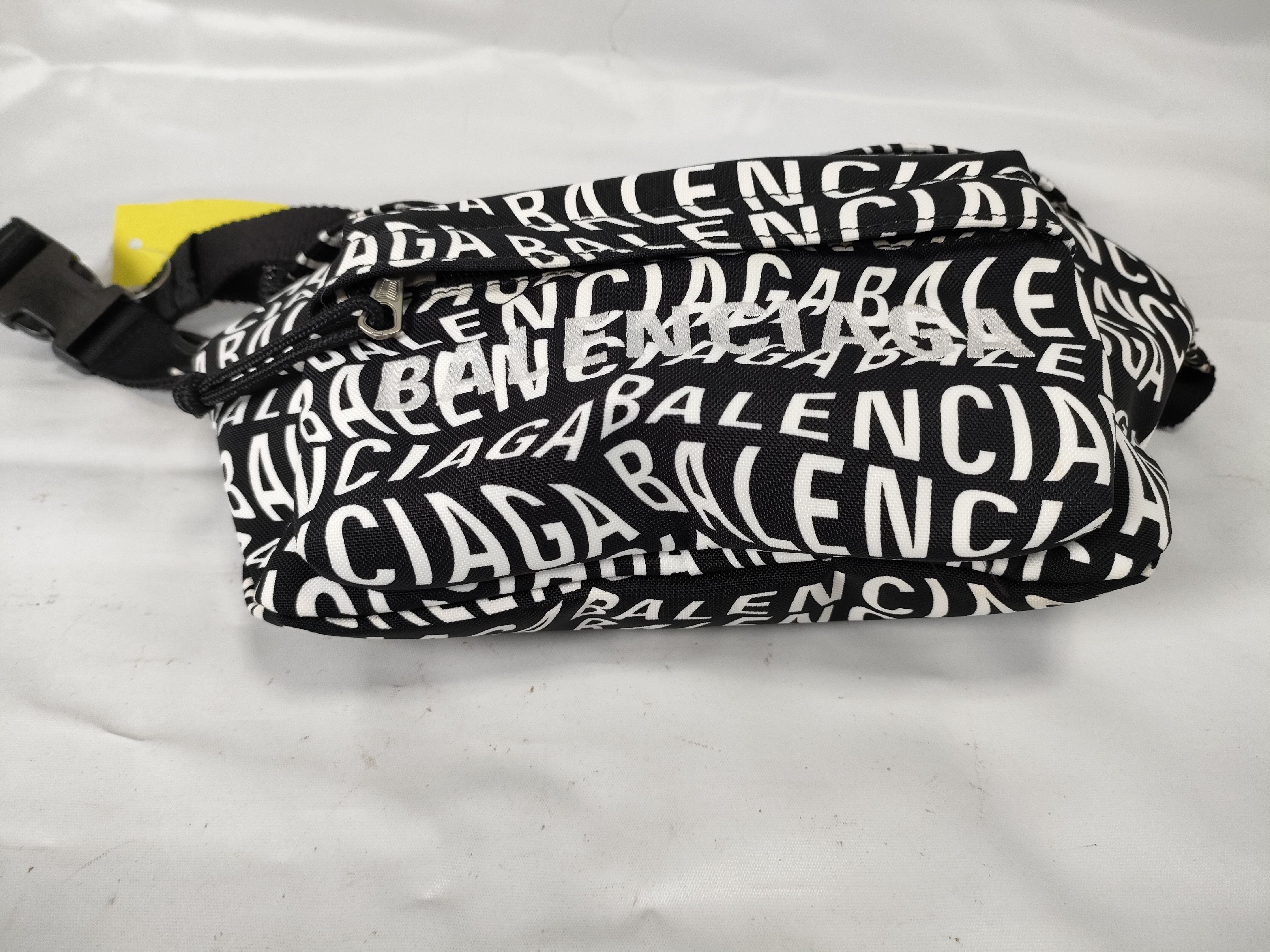 nylon allover pattern body bag — view 7