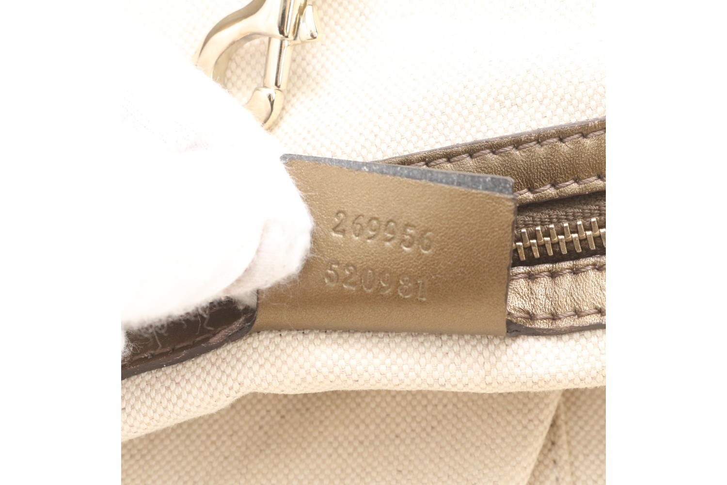 GG Canvas Heartbit 269956 Leather Tote Bag — view 9