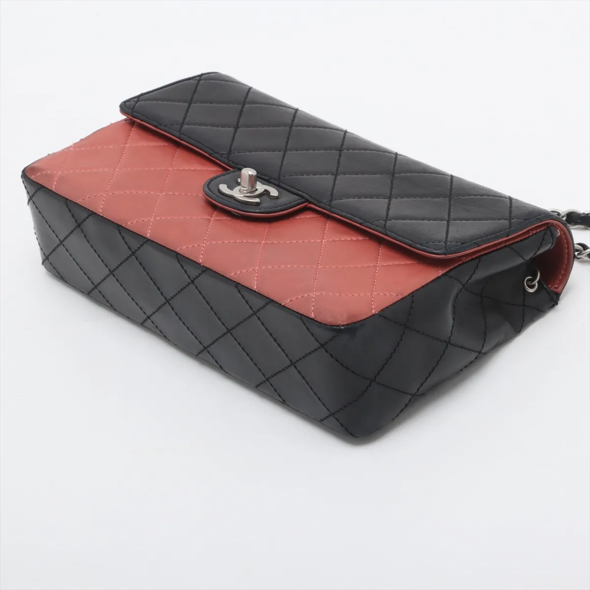 Matelasse Lambskin Single Flap Single Chain Bag Black x Pink Silver Hardware 6321608 6th Series — view 3