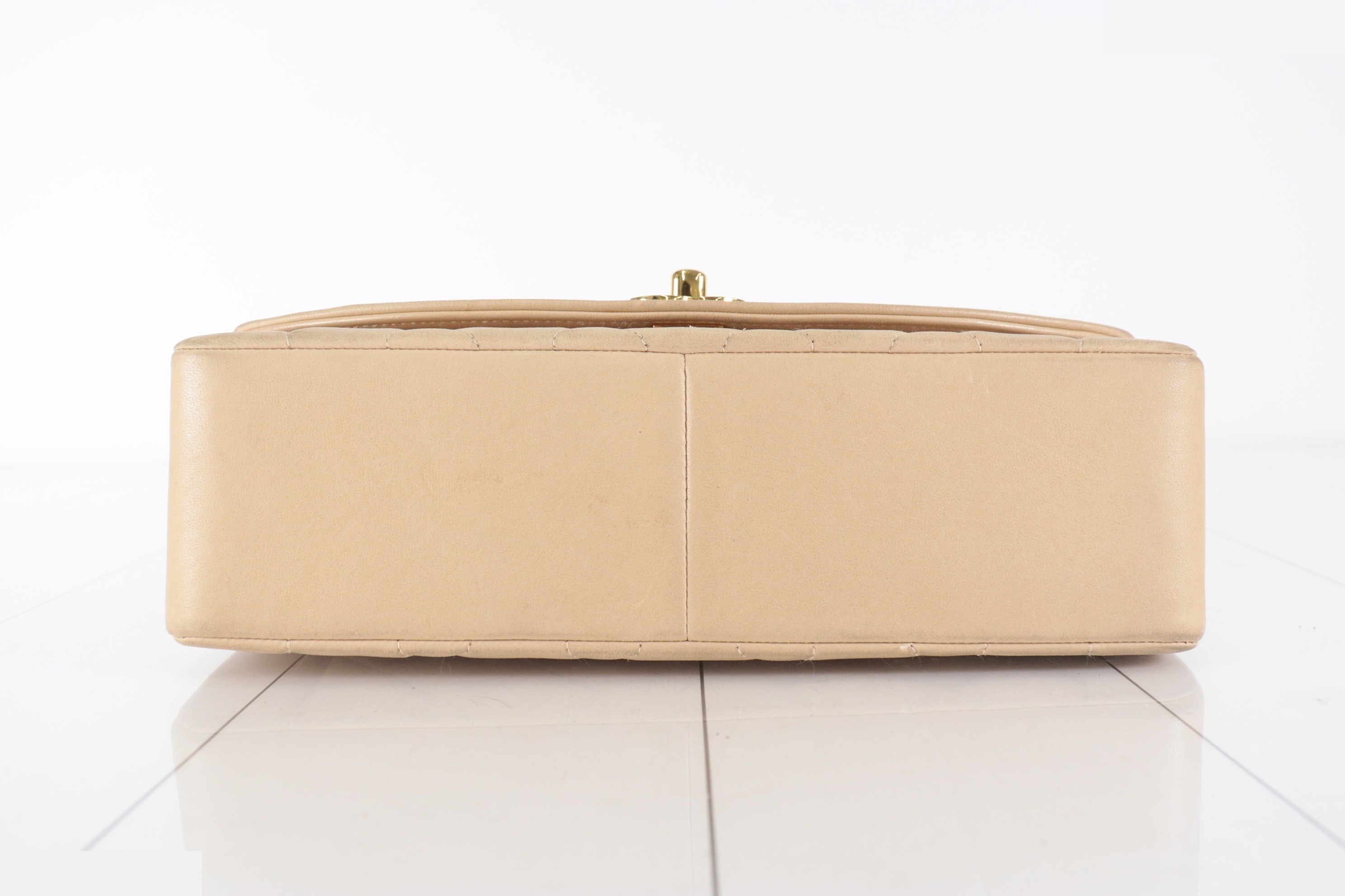 Diana 25 Lambskin Chain Shoulder Bag, Beige, Series 3 — view 6