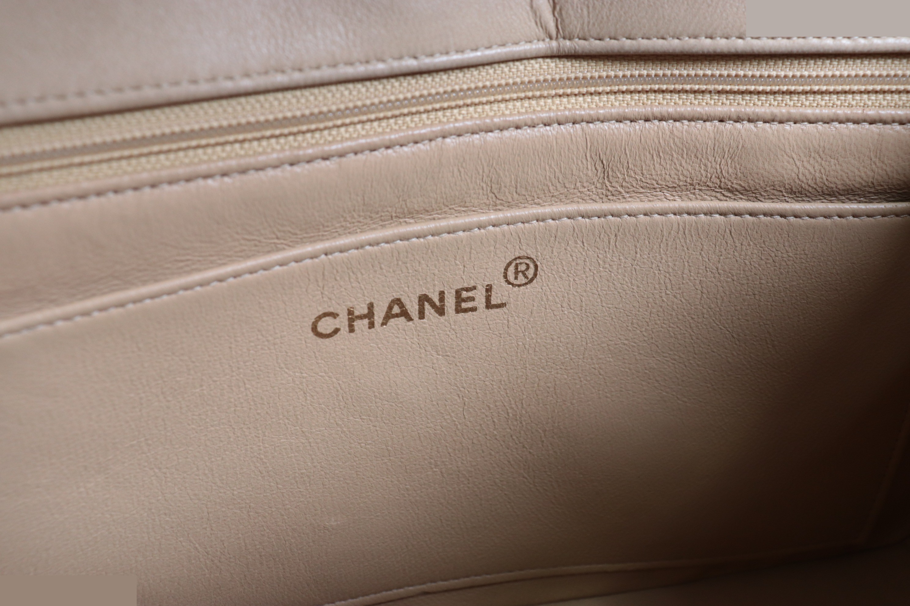Diana 25 Lambskin Chain Shoulder Bag, Beige, Series 3 — view 7