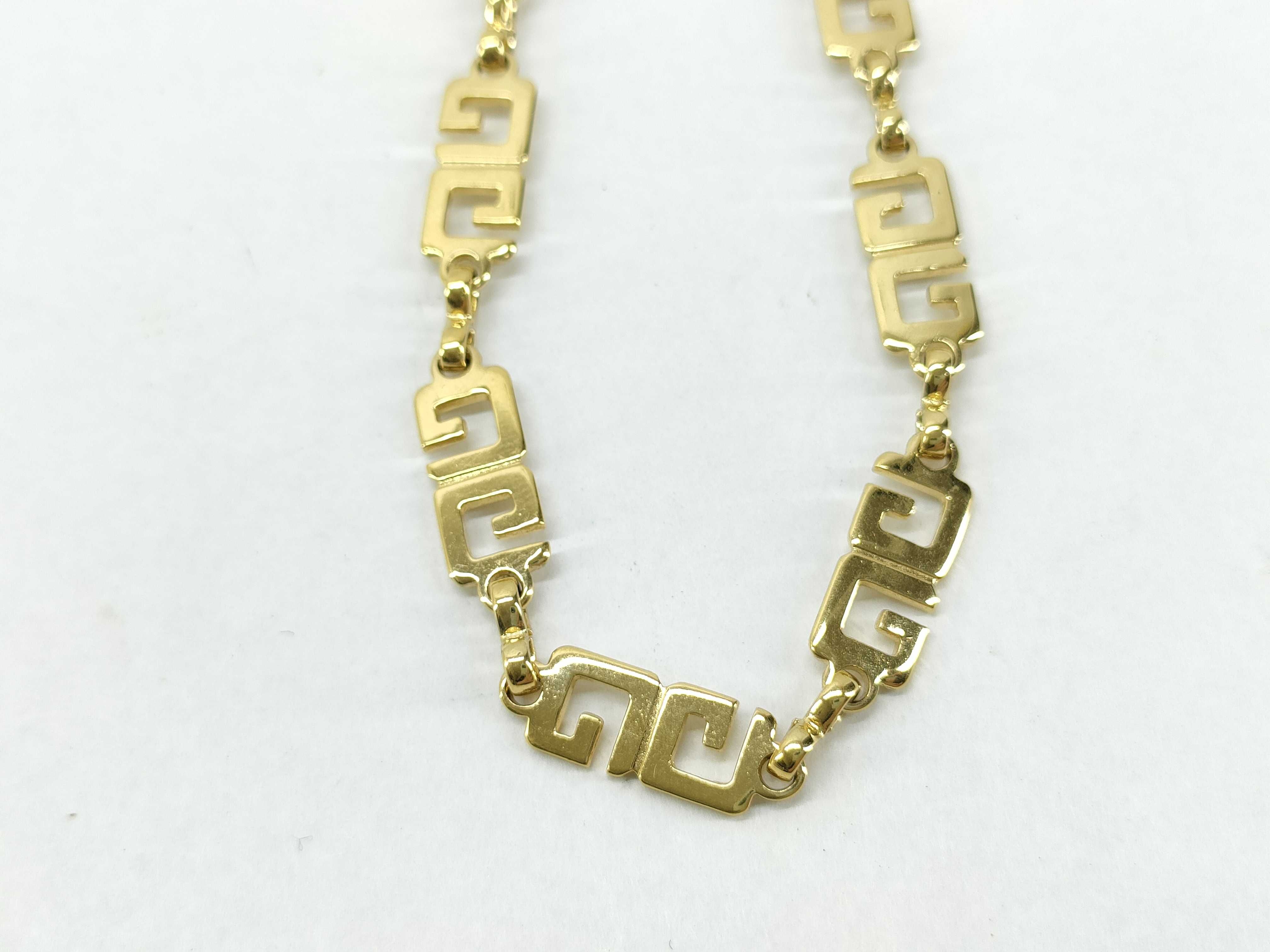 Necklace — view 2