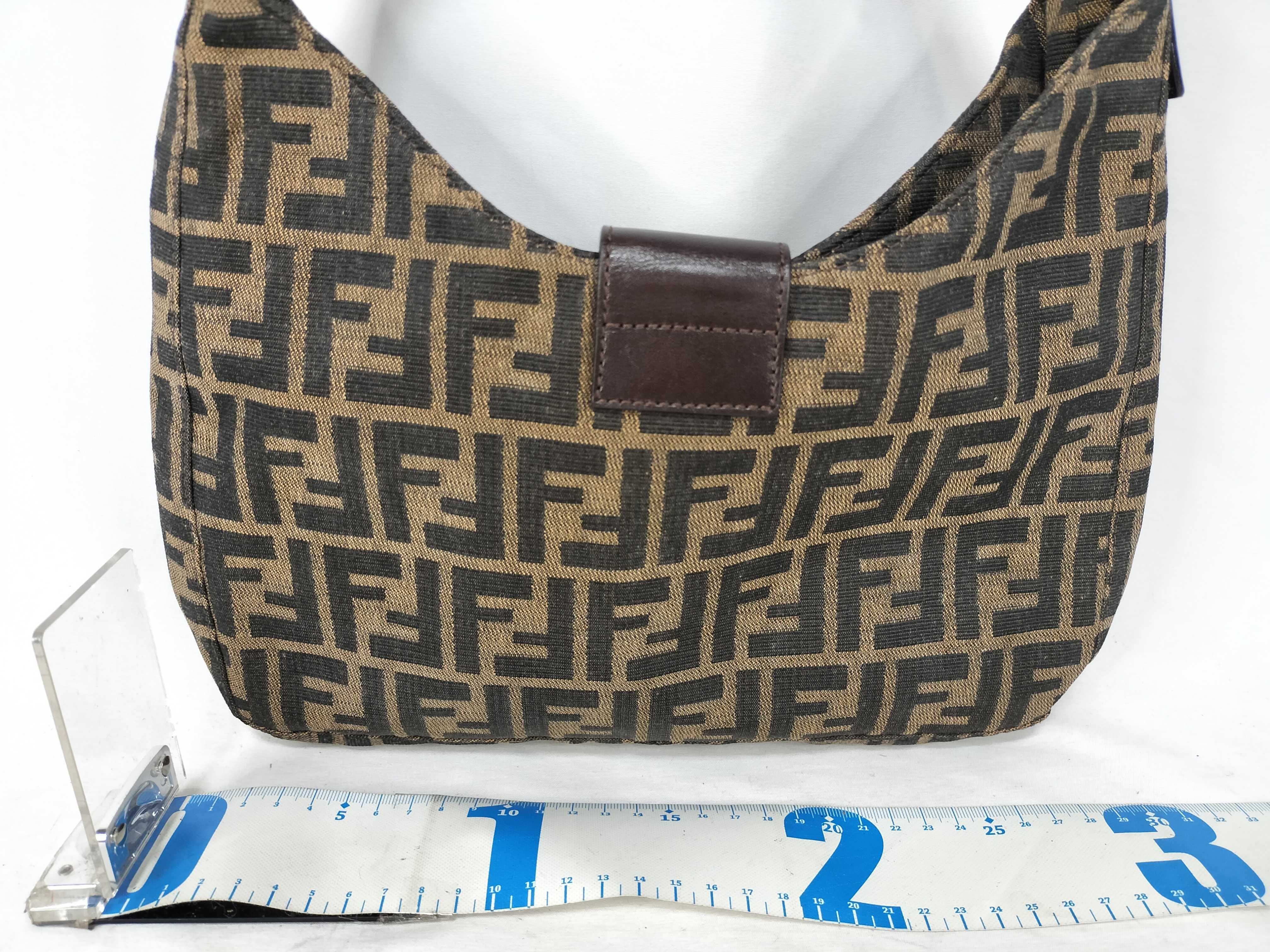 Zucca pattern Fendi Zucca one-shoulder bag Mamma Bucket brown shoulder bag — view 2