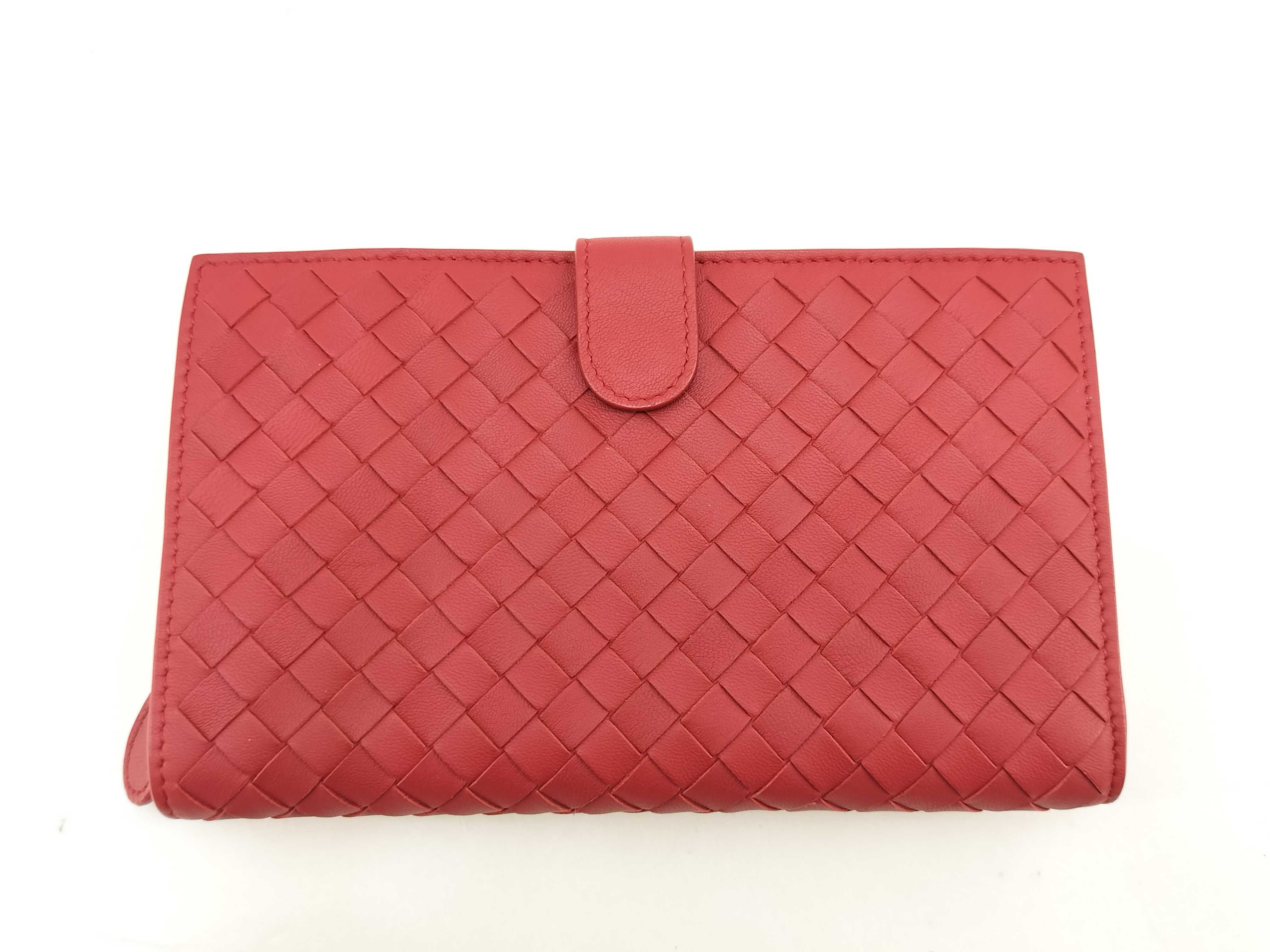 Intrecciato Bi-fold Long Wallet Leather Wallet