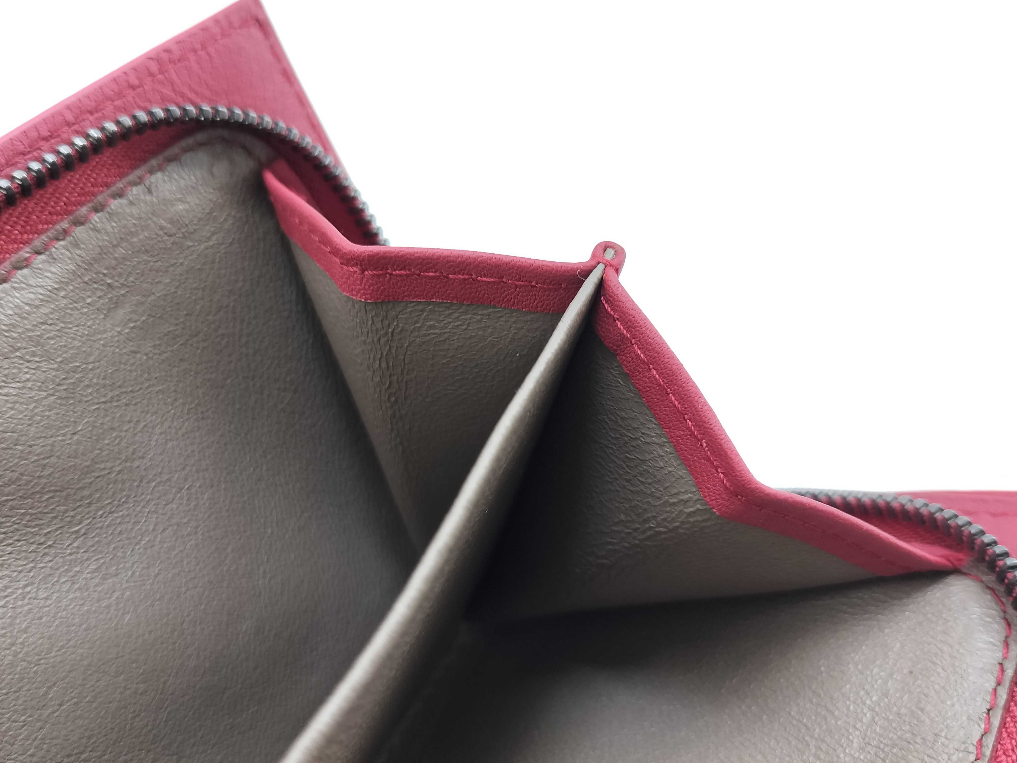 Intrecciato Bi-fold Long Wallet Leather Wallet — view 13