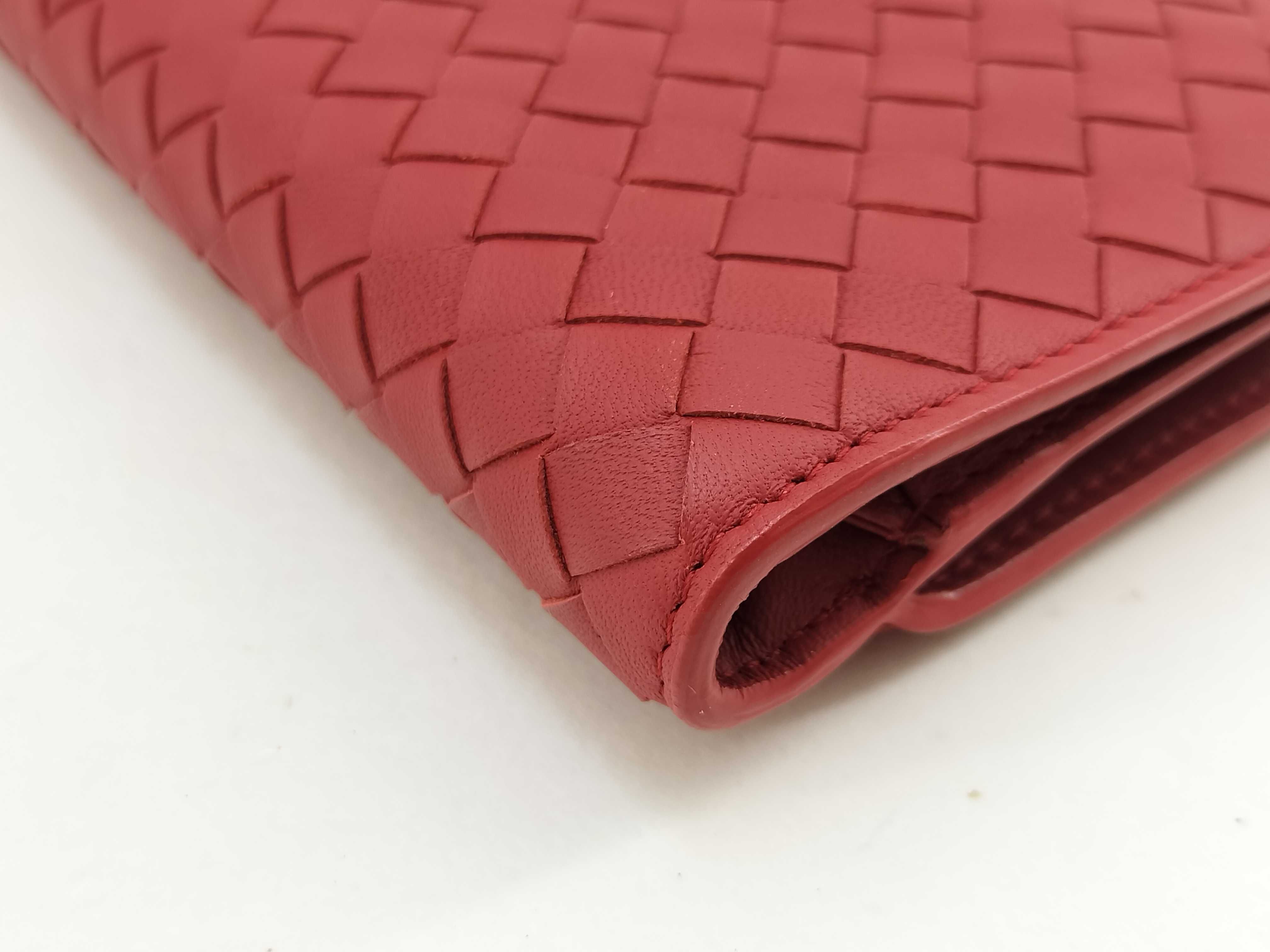 Intrecciato Bi-fold Long Wallet Leather Wallet — view 4