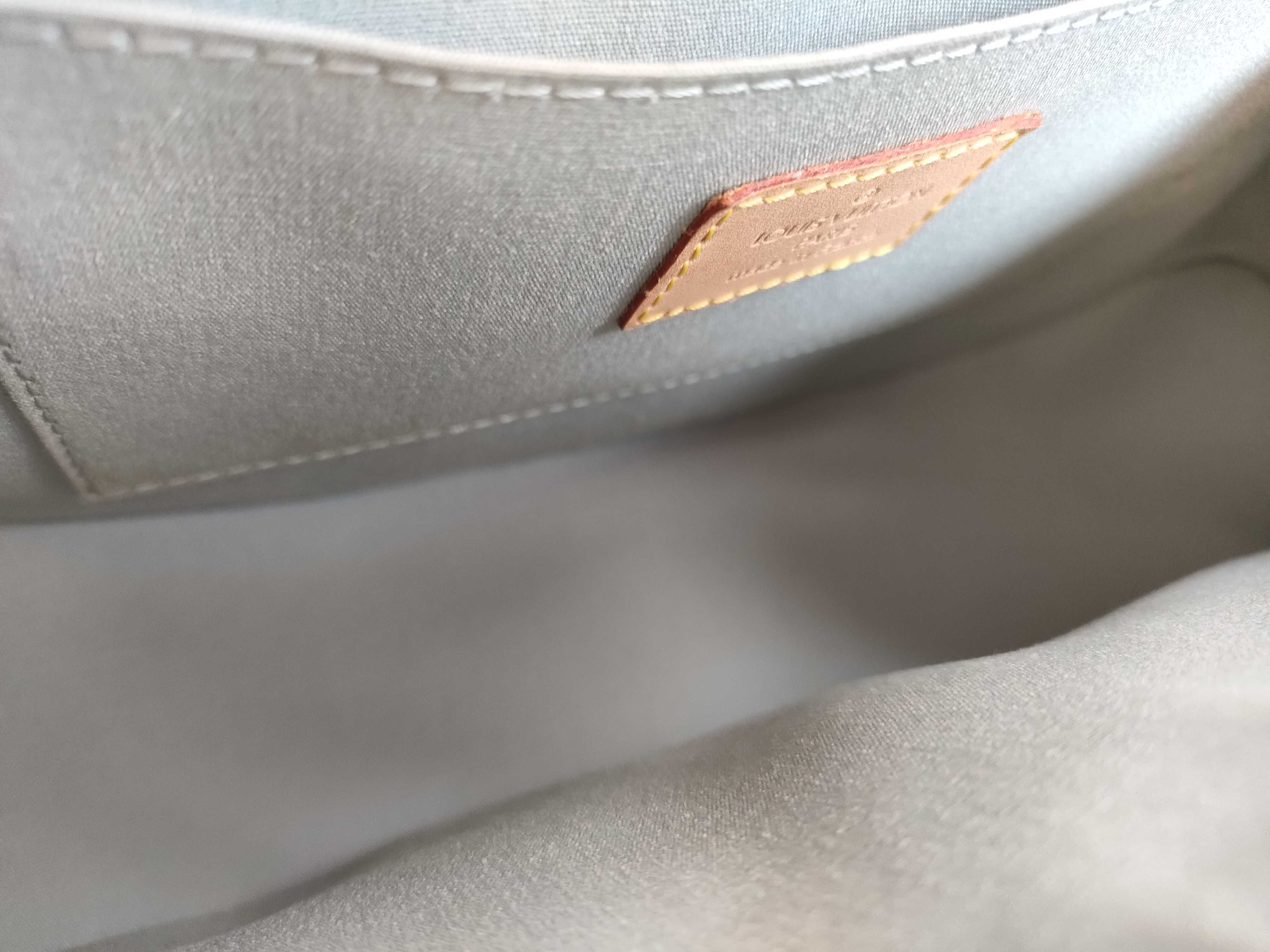 Vernis Biscayne Bay PM Beige Tote Bag — view 9