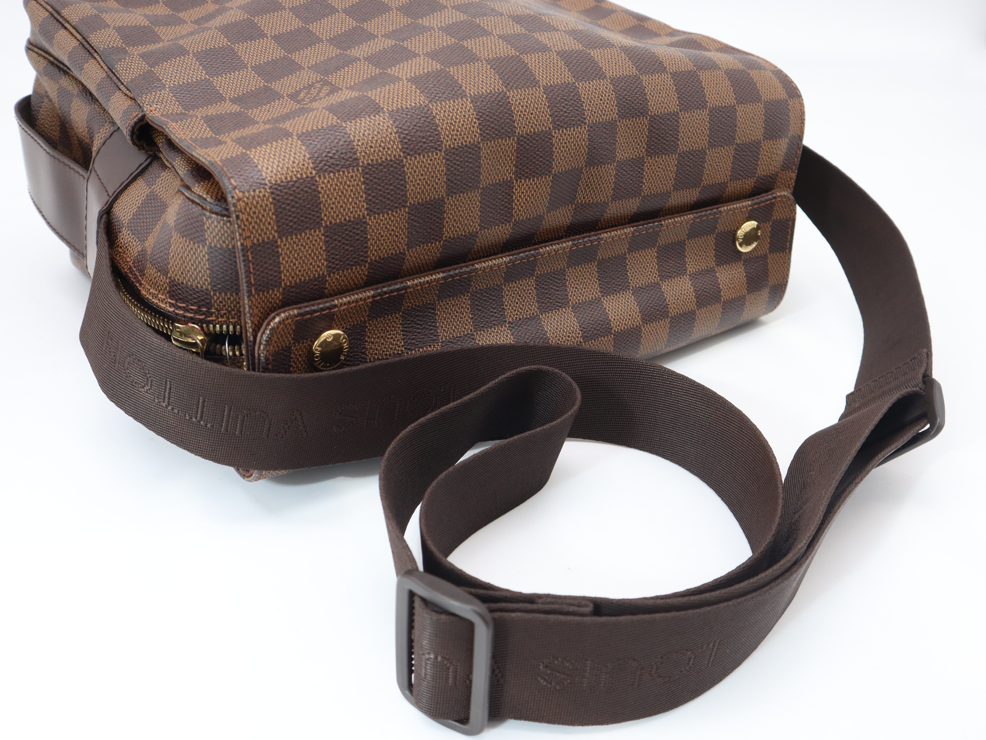 N45255 Damier Naviglio Shoulder Bag — view 6