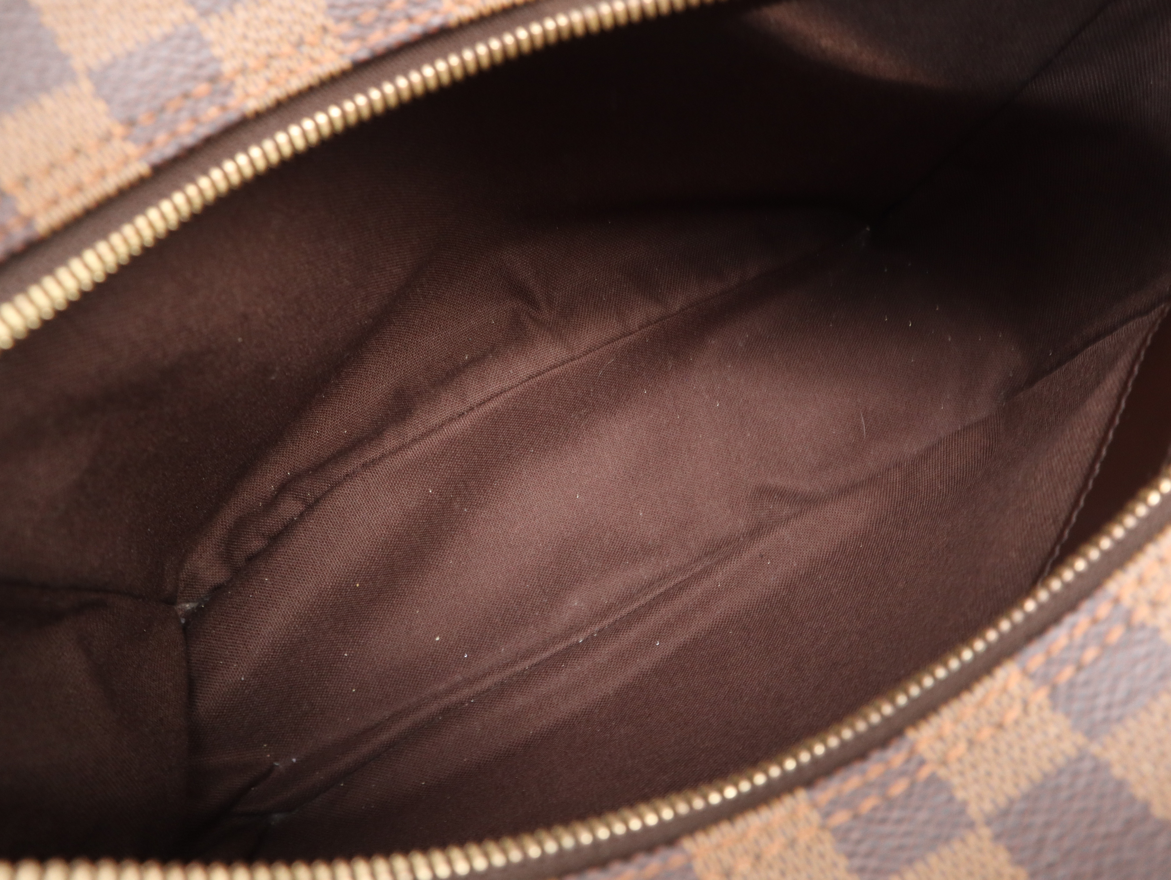N45255 Damier Naviglio Shoulder Bag — view 8