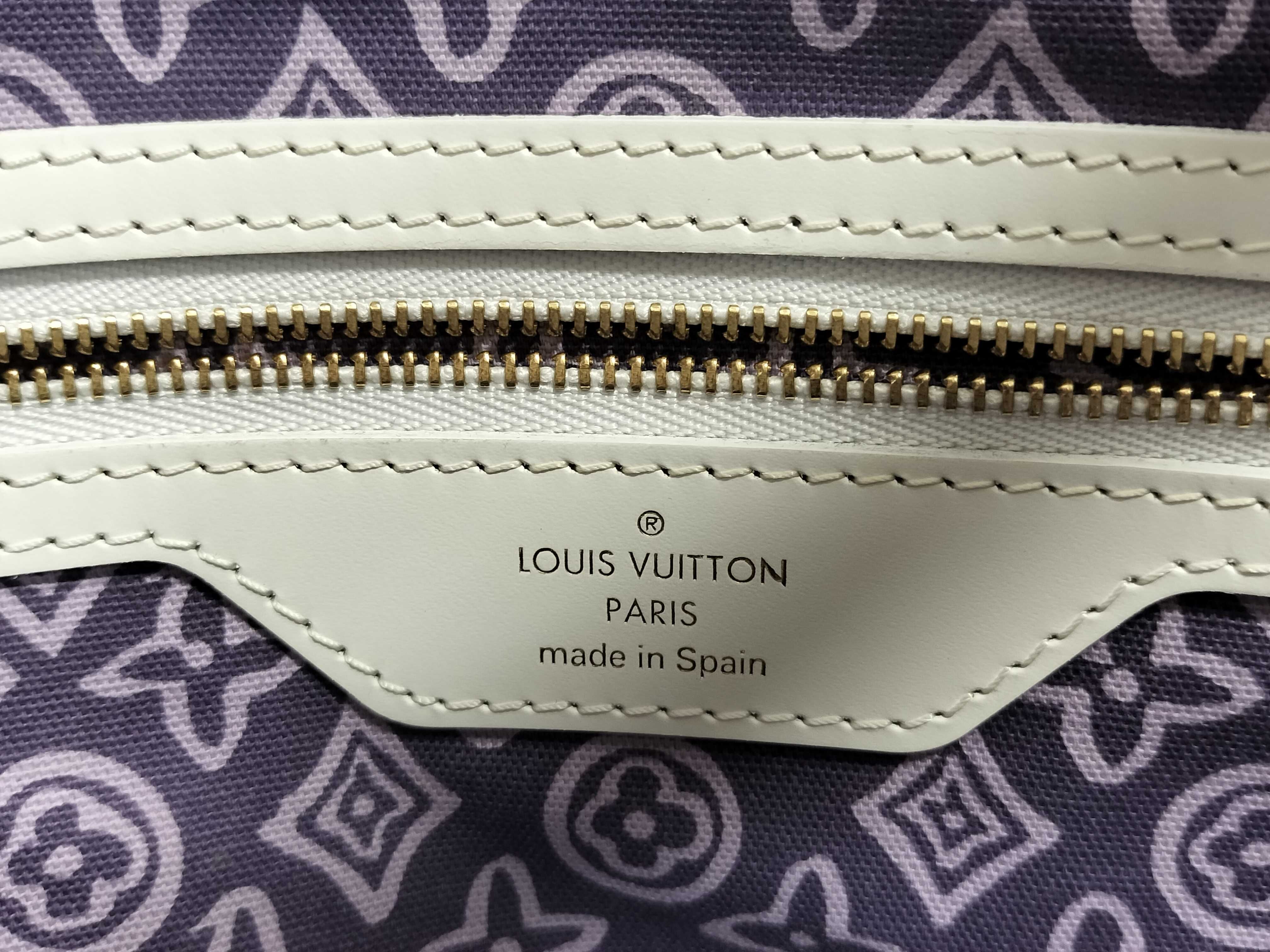 Taïcienne Tote Bag — view 11