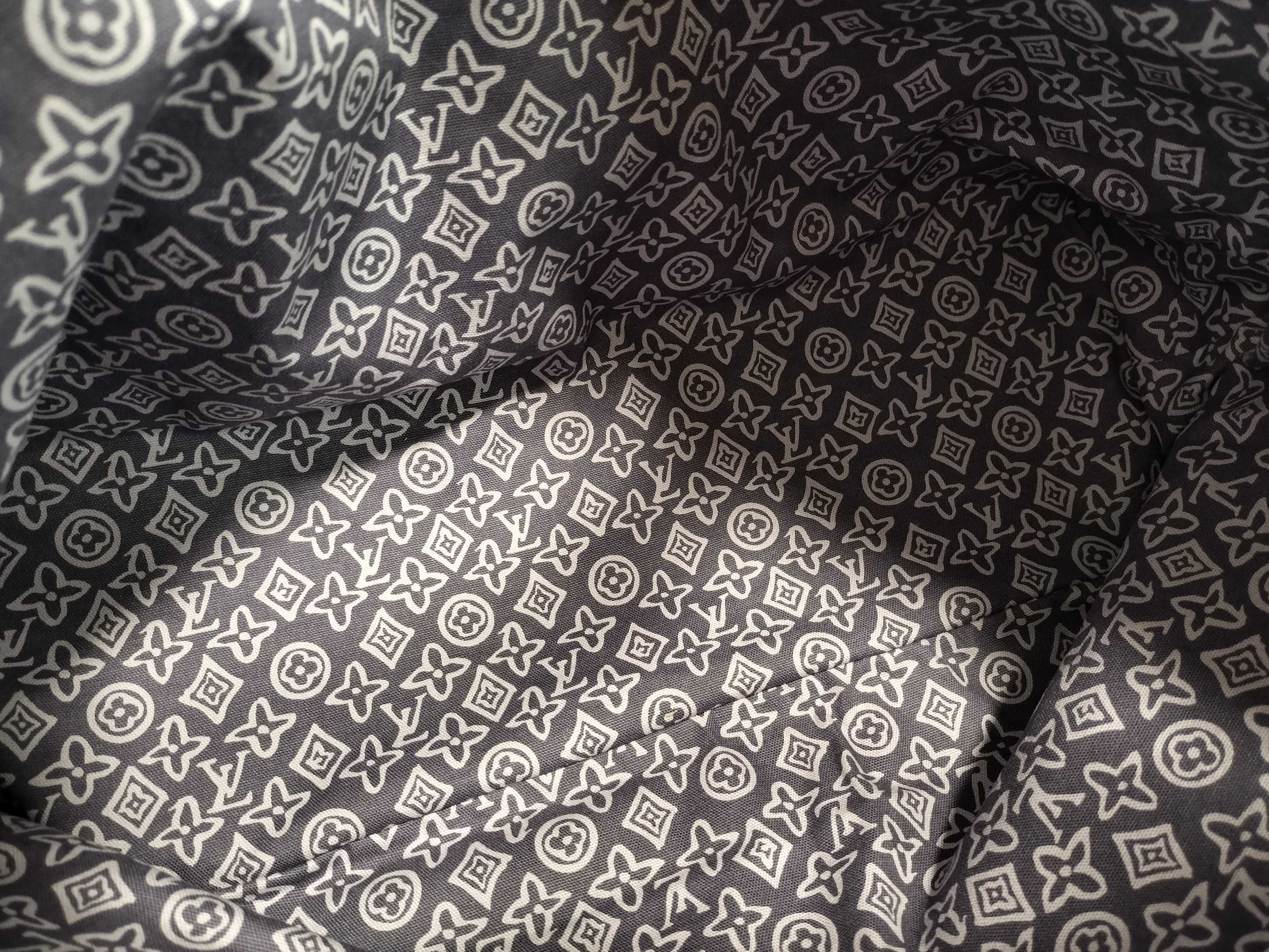 Taïcienne Tote Bag — view 9
