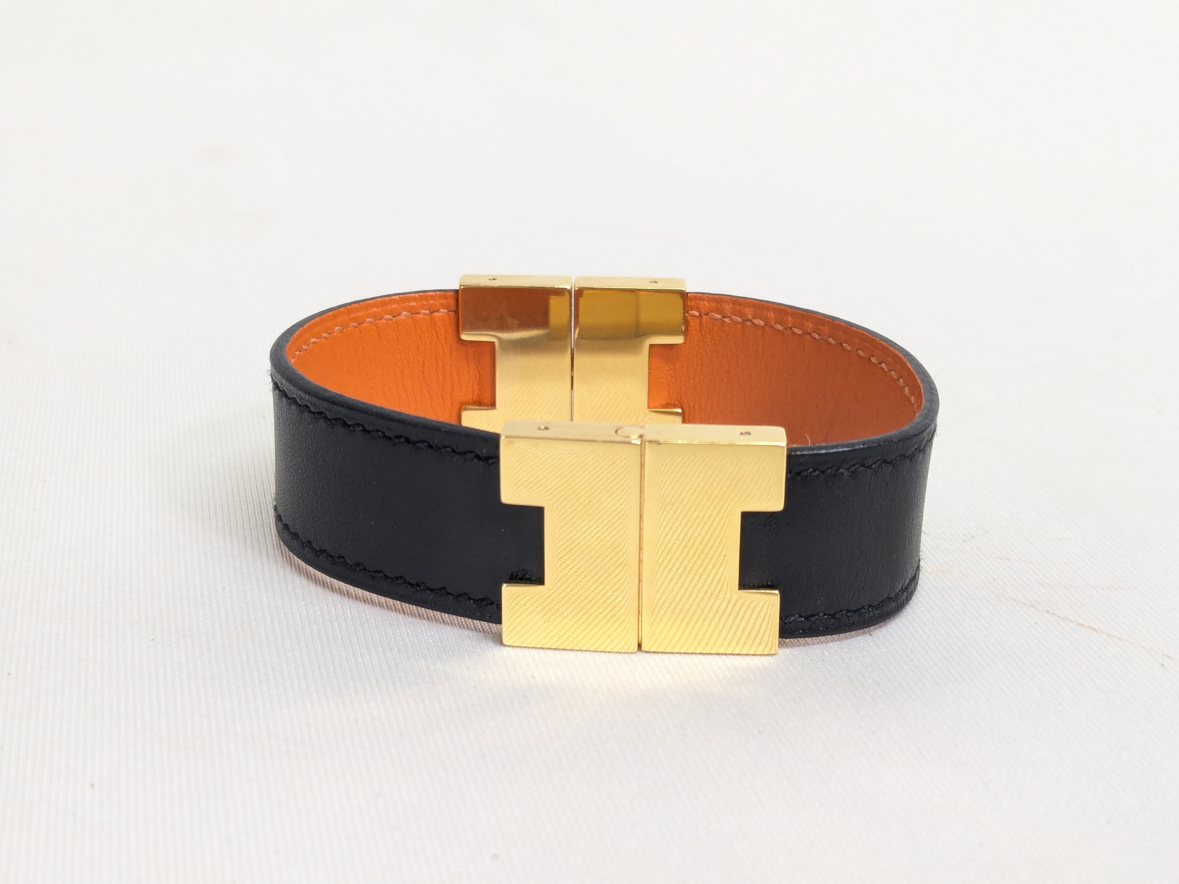 Roulie Bracelet/Bangle — view 3