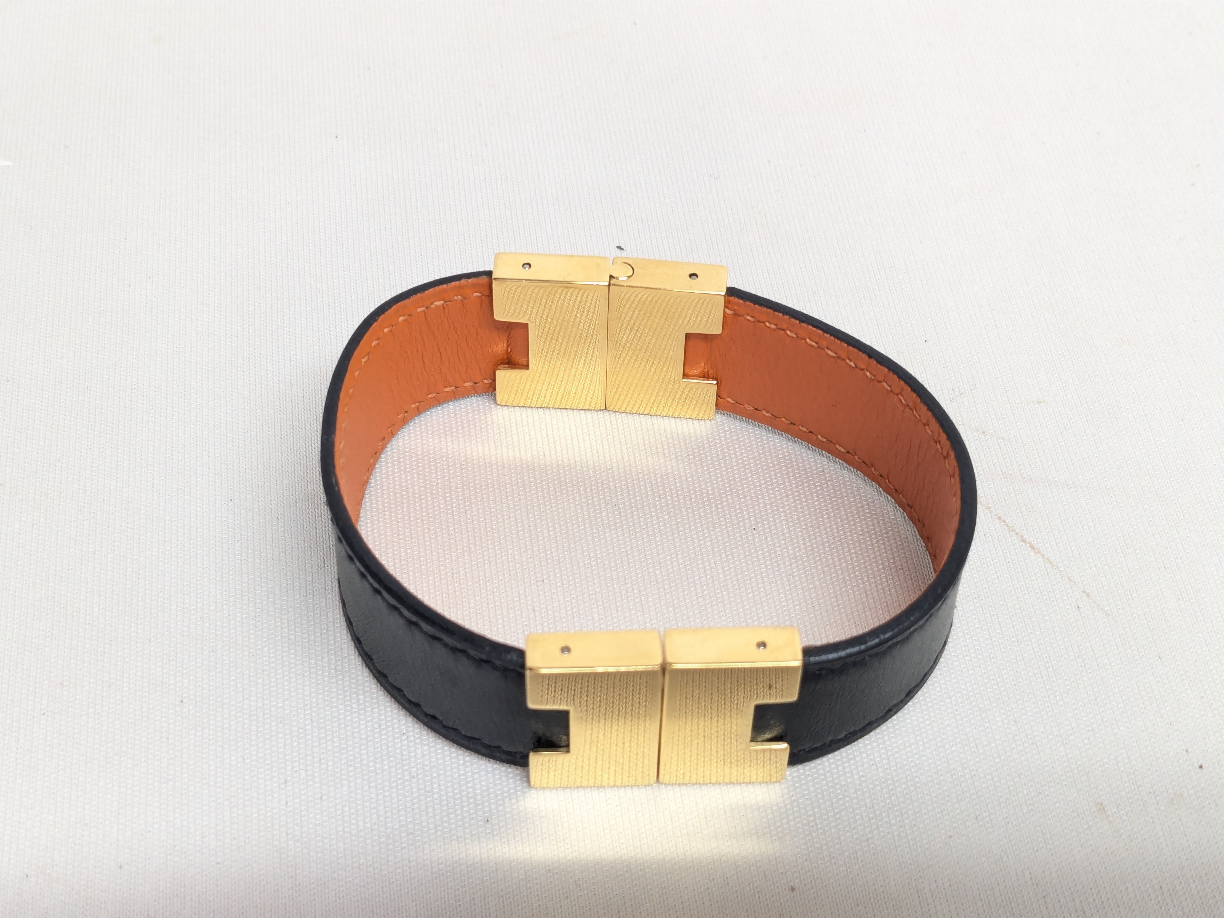 Roulie Bracelet/Bangle — view 4