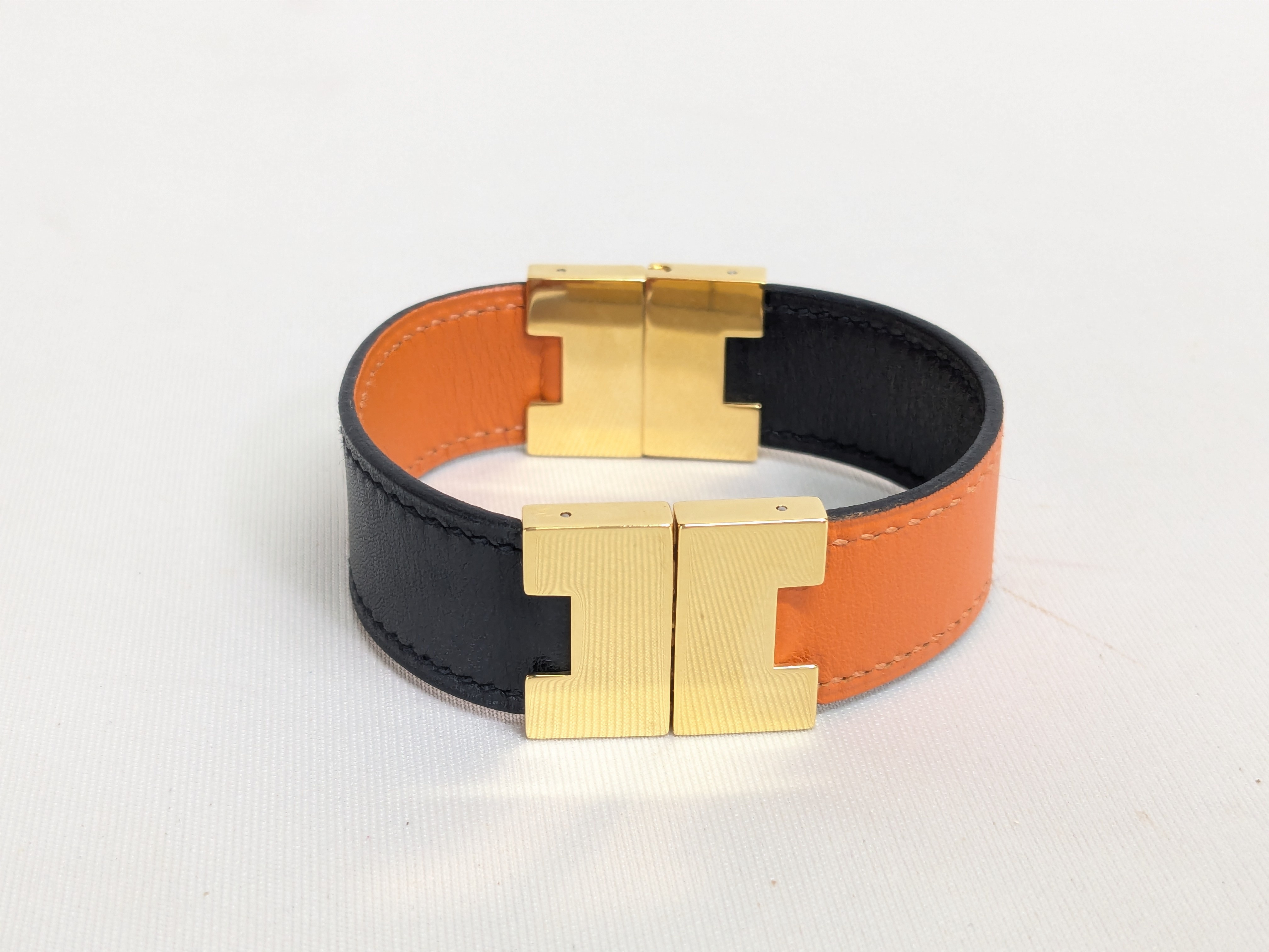 Roulie Bracelet/Bangle — view 5