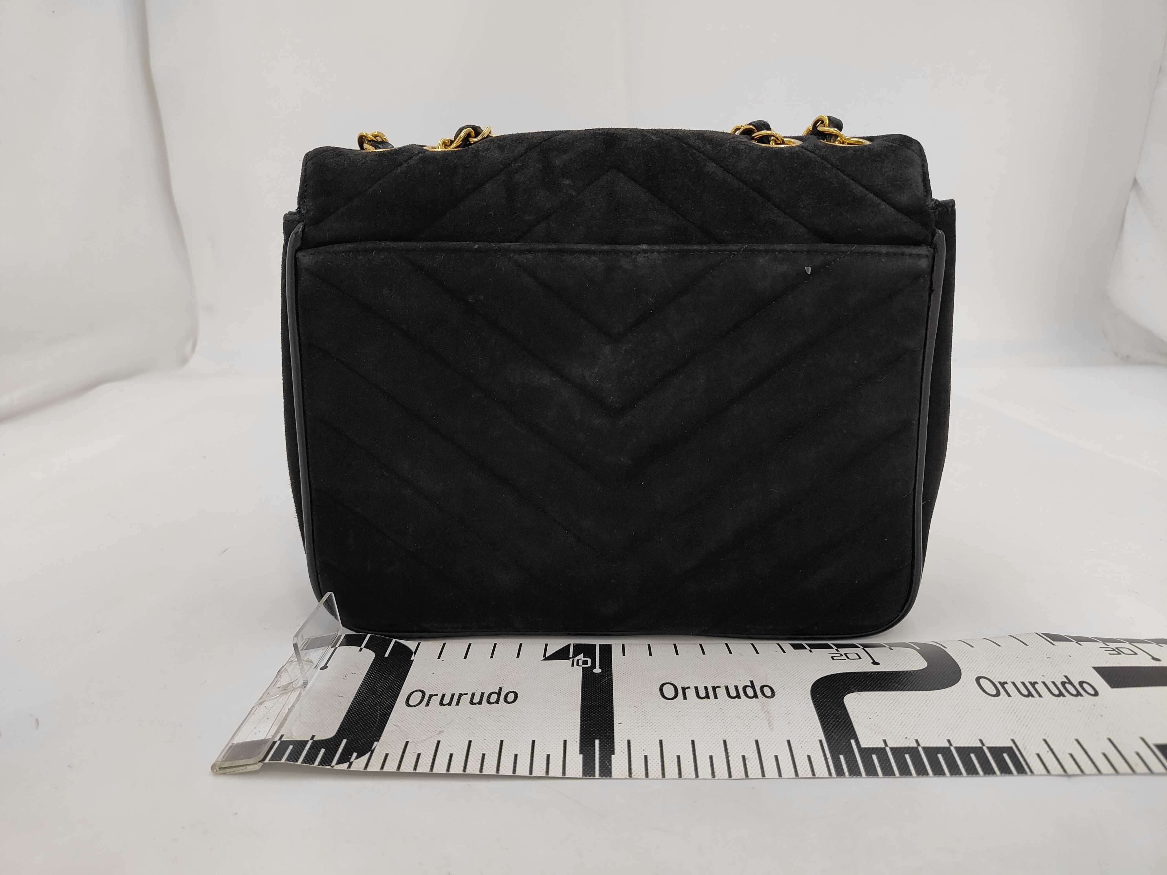 V-stitch shoulder bag — view 2