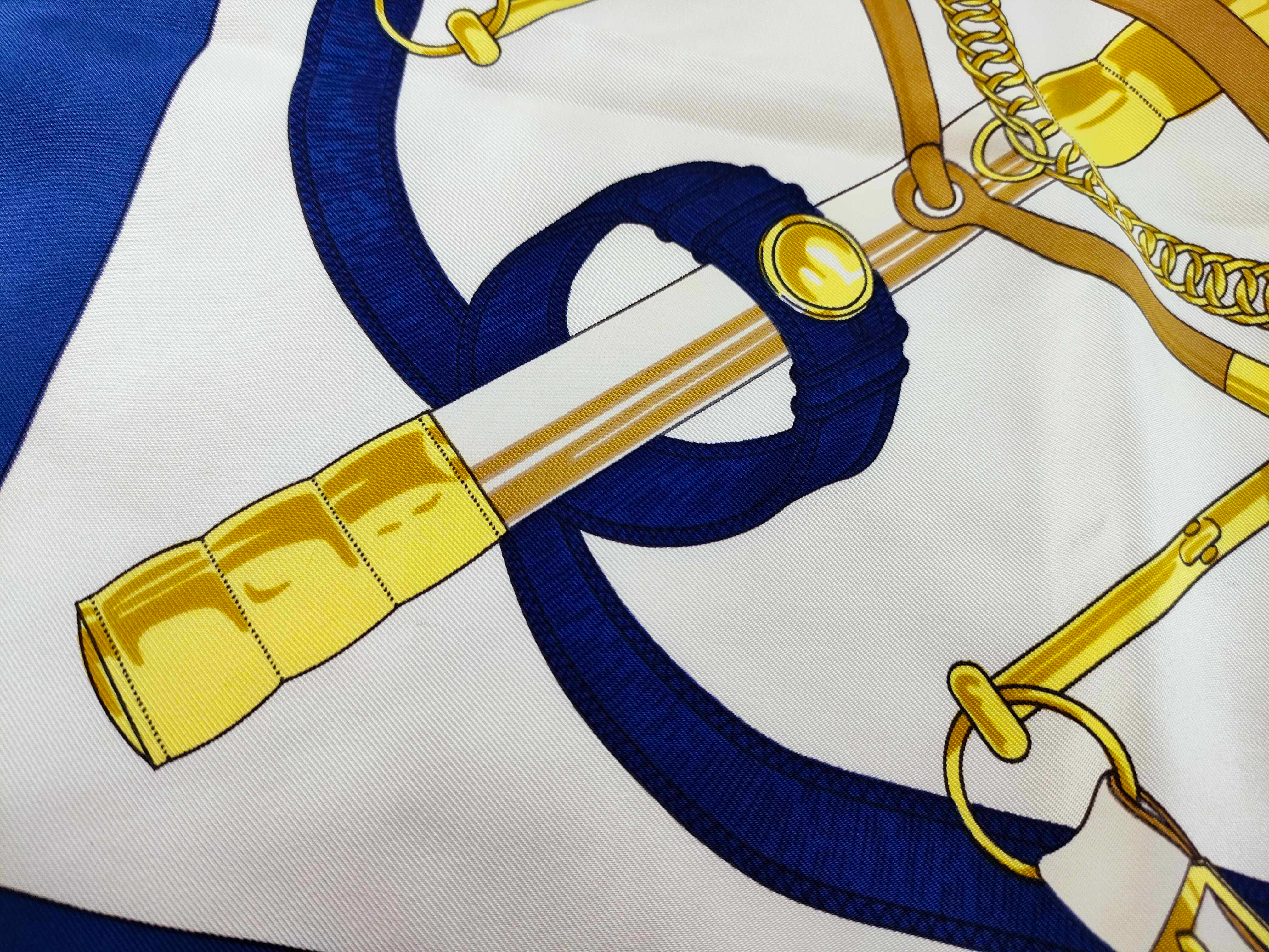 Carre 90 Eperon d'Or (Golden Spur) and other accessories — view 11