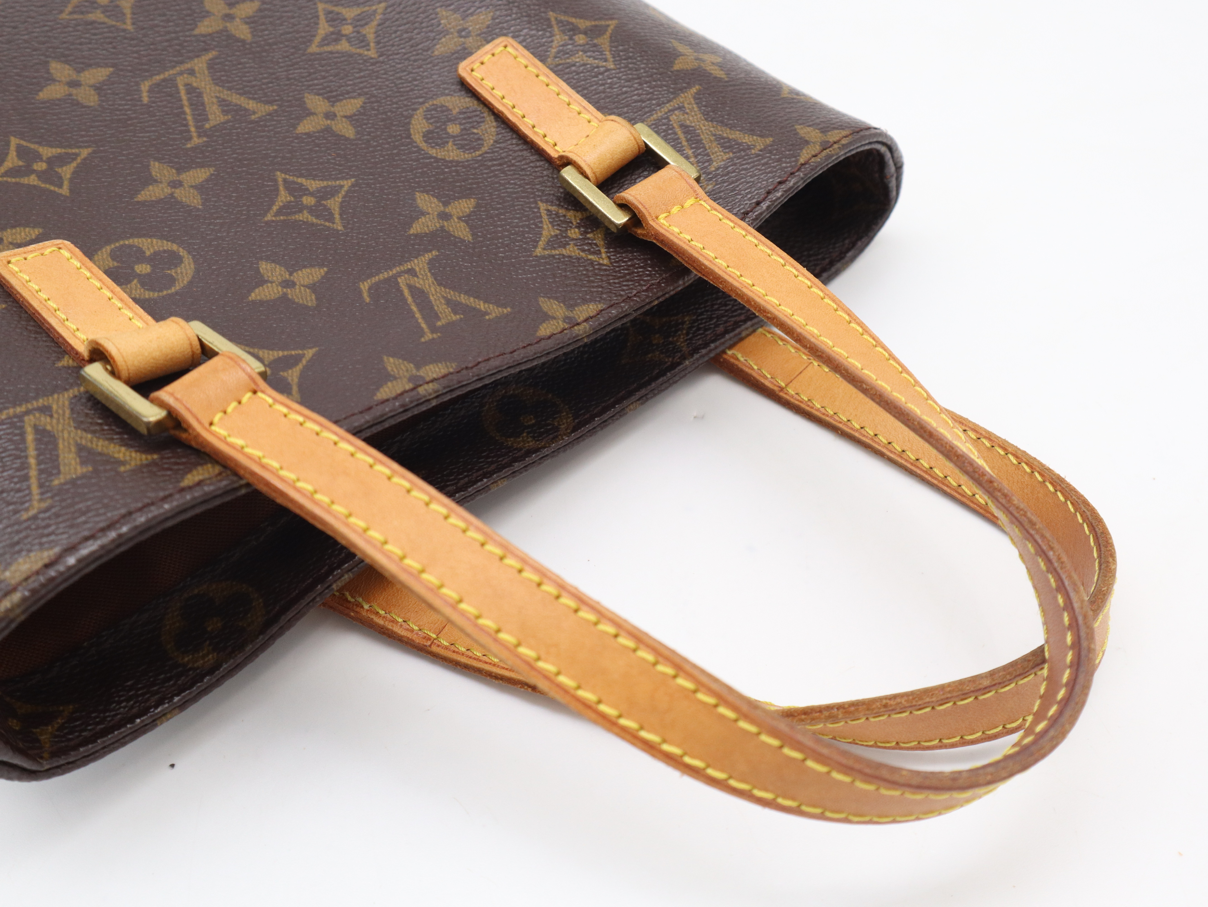 M51172 Monogram Vavin PM Tote Bag — view 6