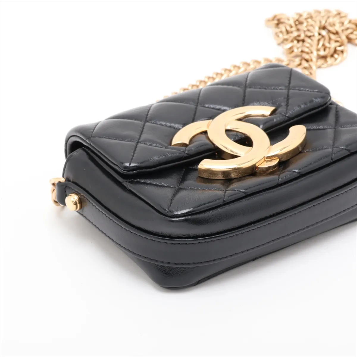 Matelassé Lambskin Chain Shoulder Bag, Black with Gold Hardware, E3UH7P41, Random Serial Number — view 4