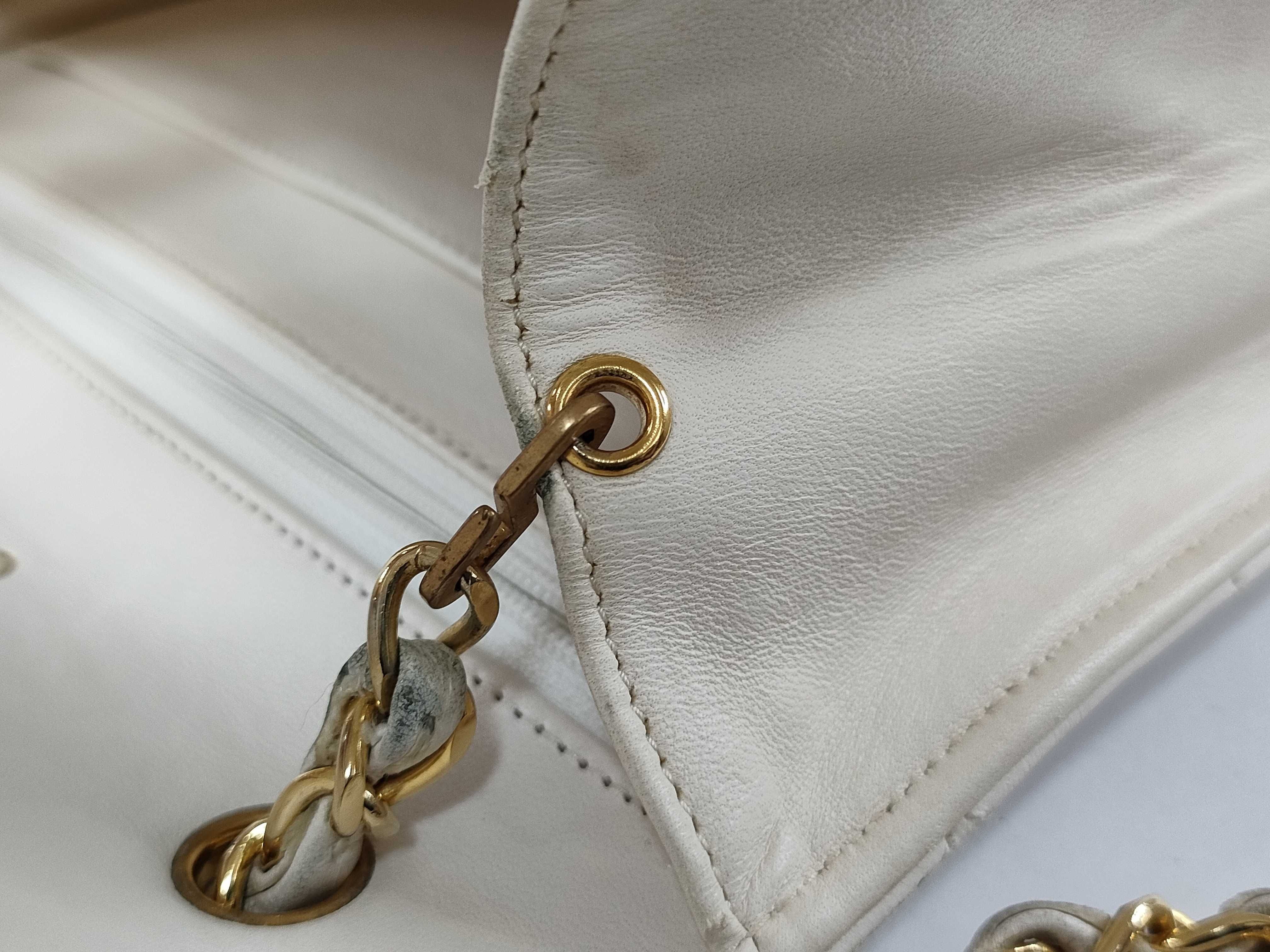 Lambskin Vintage Matelassé 23 Envelope Chain Shoulder Bag — view 7