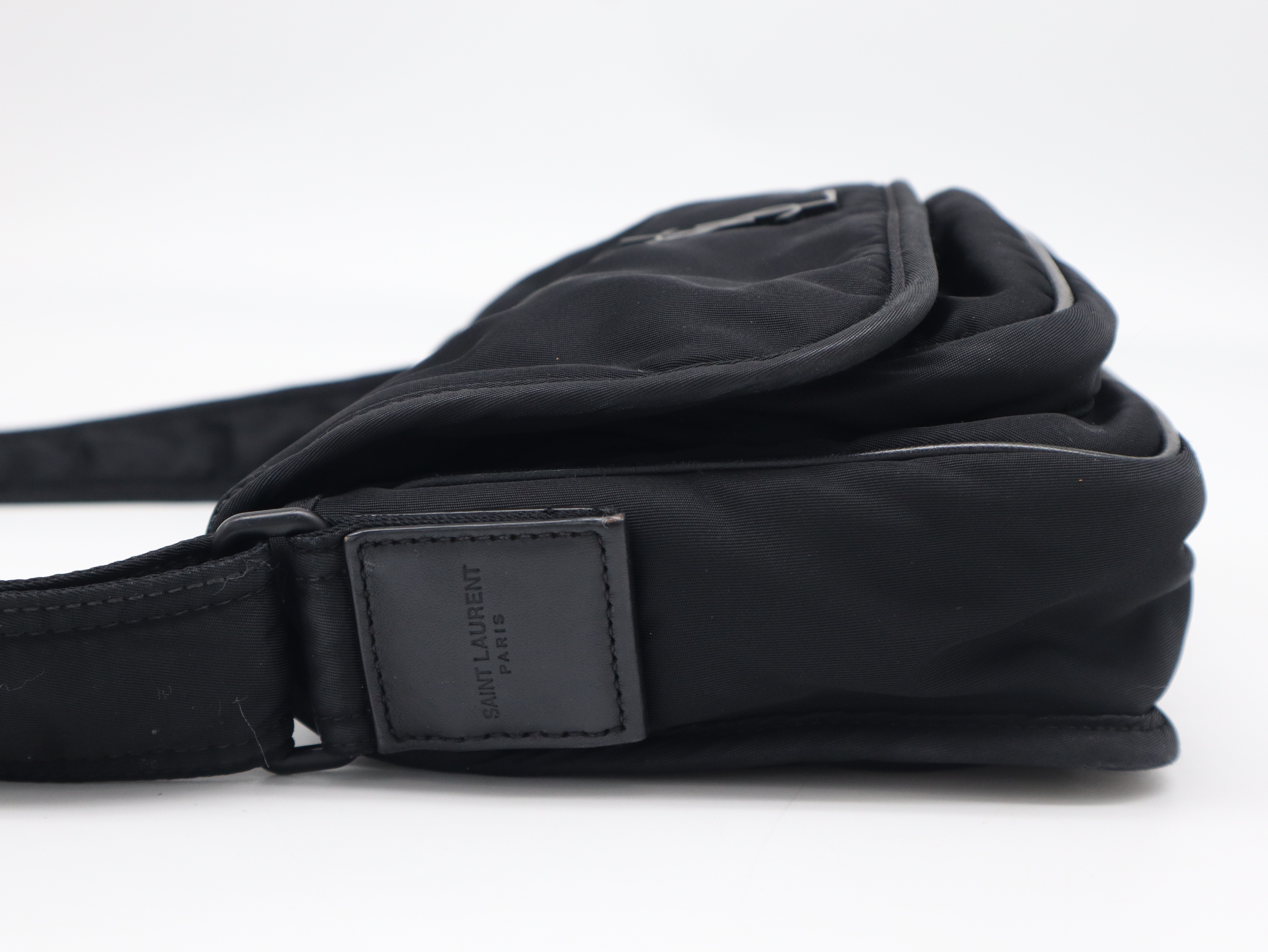 776611 Nylon Niki Small Messenger Bag Cassandra Logo Black Shoulder Bag — view 3