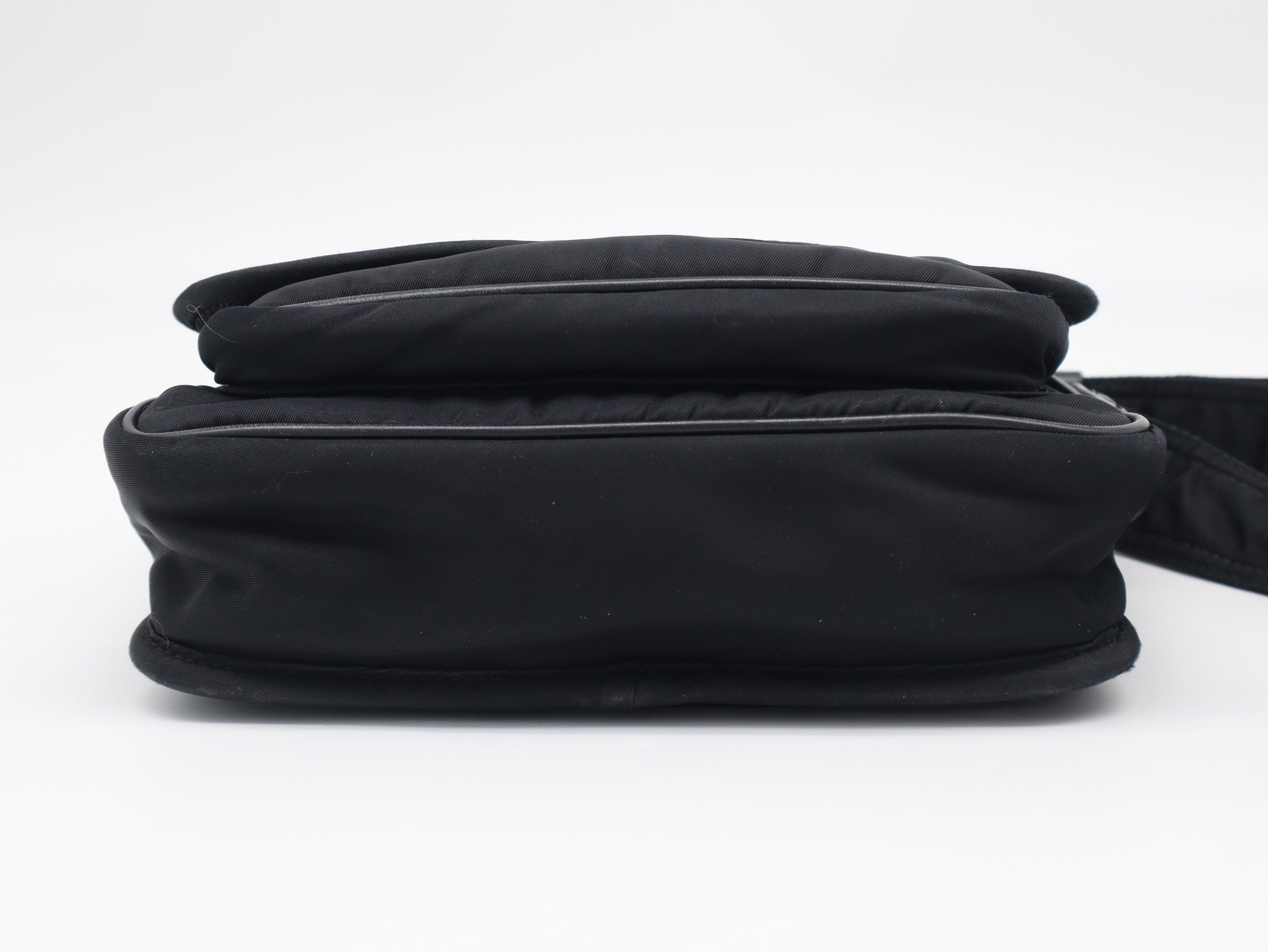 776611 Nylon Niki Small Messenger Bag Cassandra Logo Black Shoulder Bag — view 5