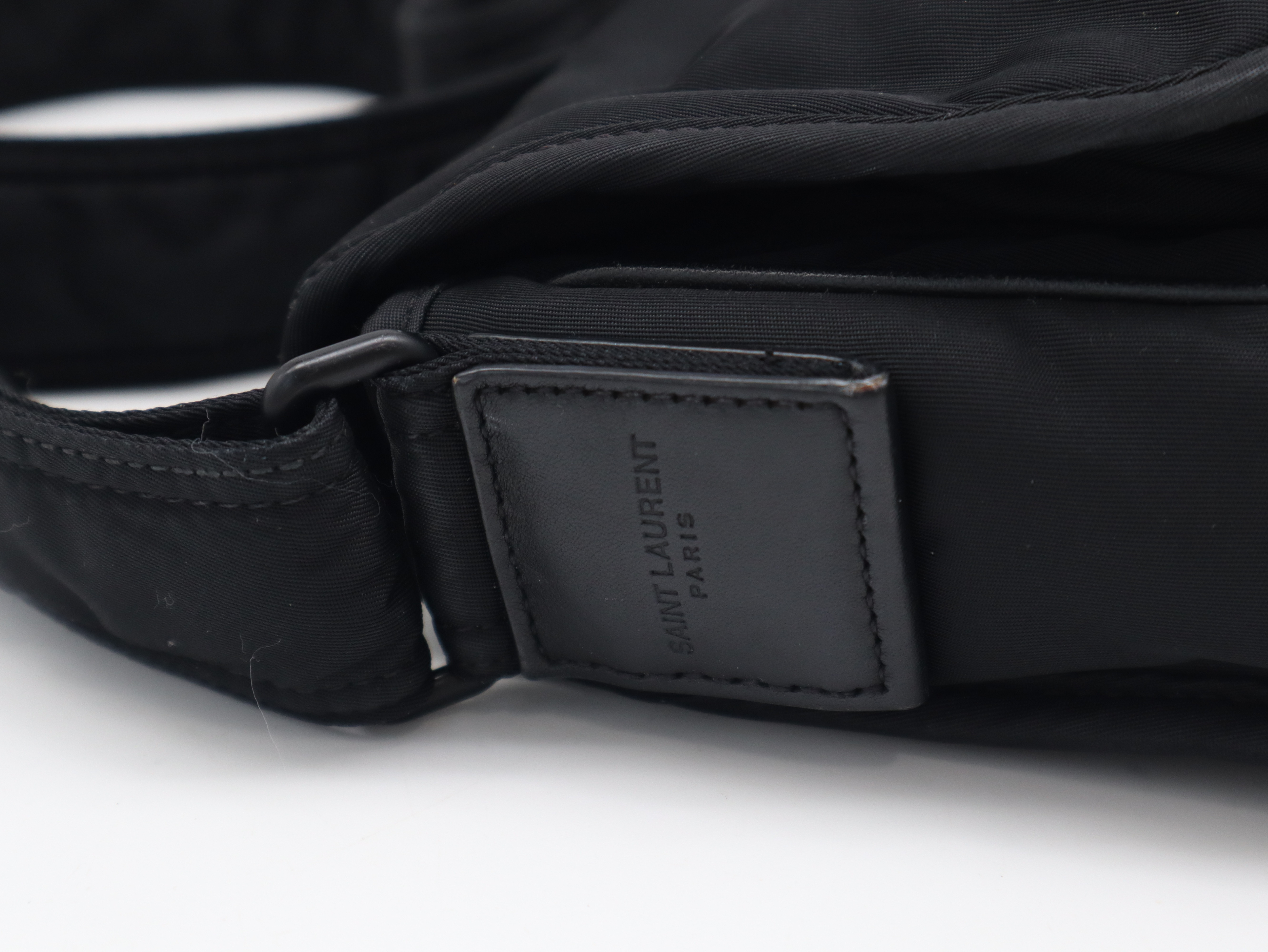 776611 Nylon Niki Small Messenger Bag Cassandra Logo Black Shoulder Bag — view 7