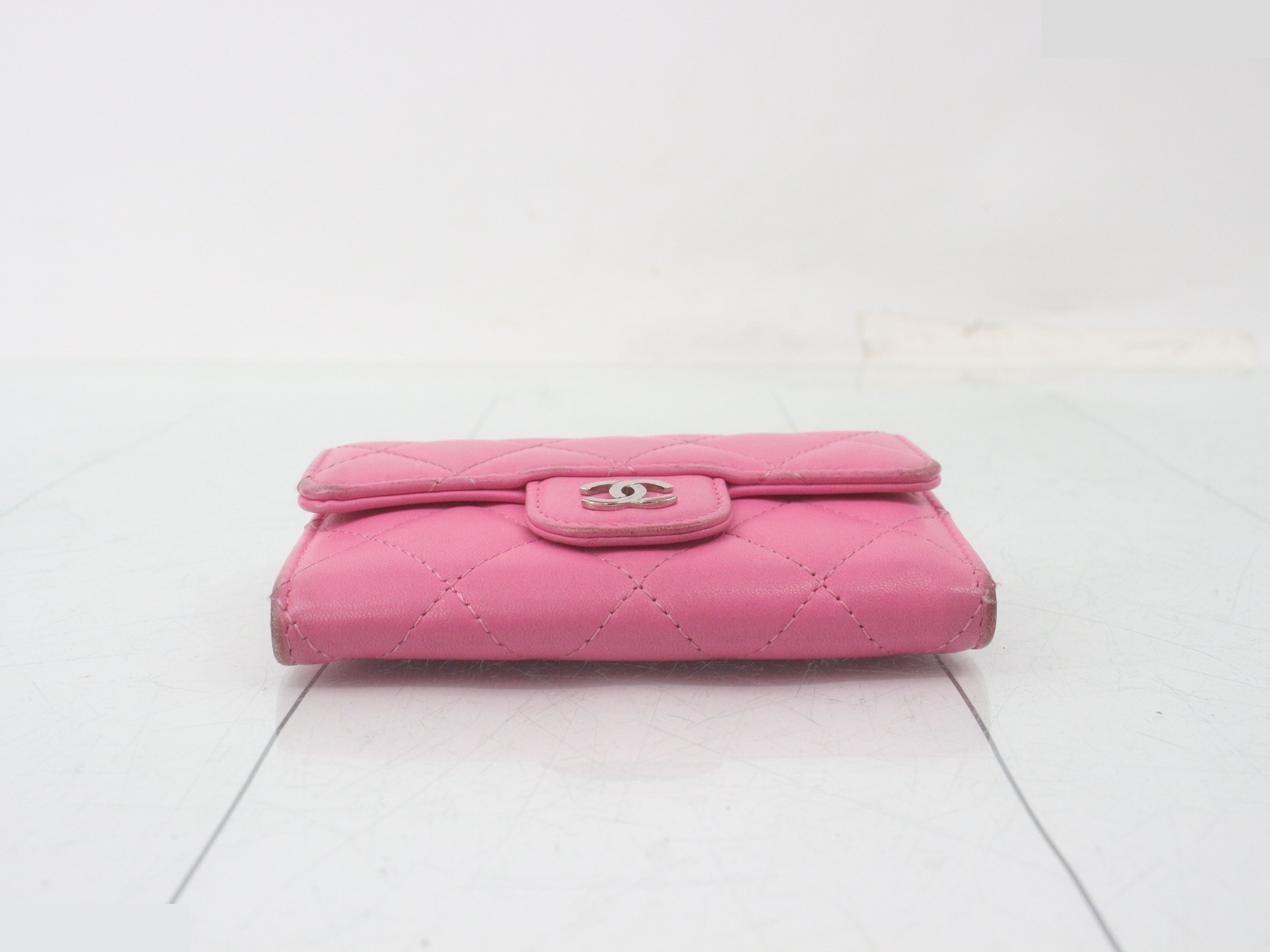 Matelassé lambskin card case/business card holder, pink, silver hardware — view 3