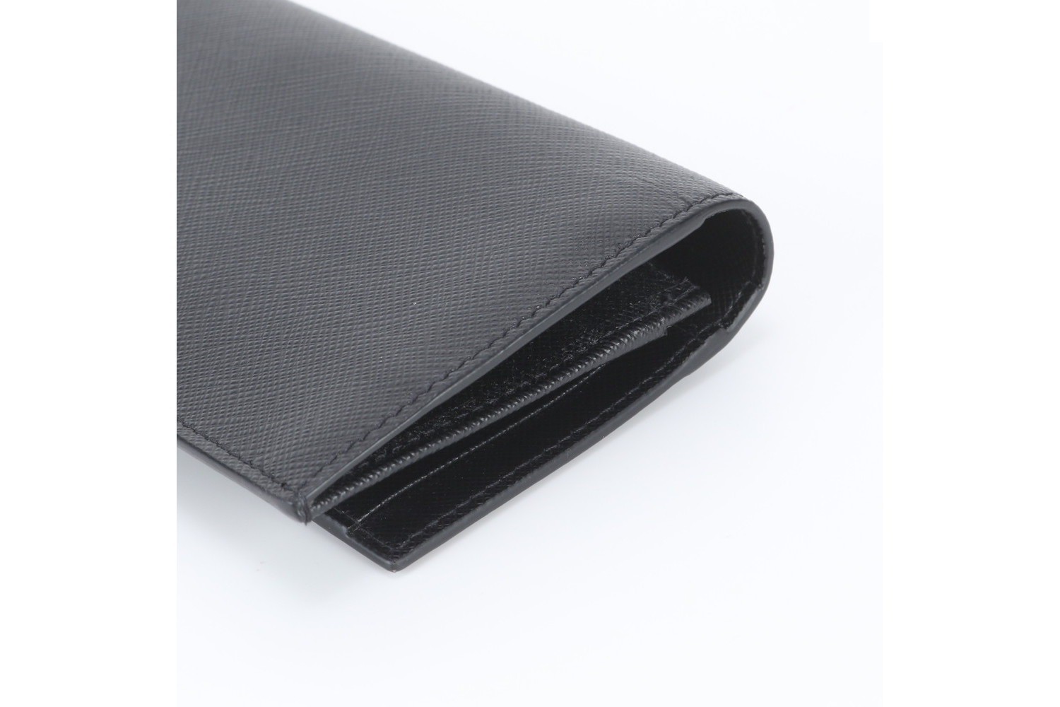 Saffiano leather long wallet, bi-fold wallet — view 3