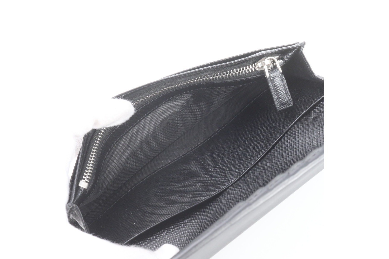 Saffiano leather long wallet, bi-fold wallet — view 7