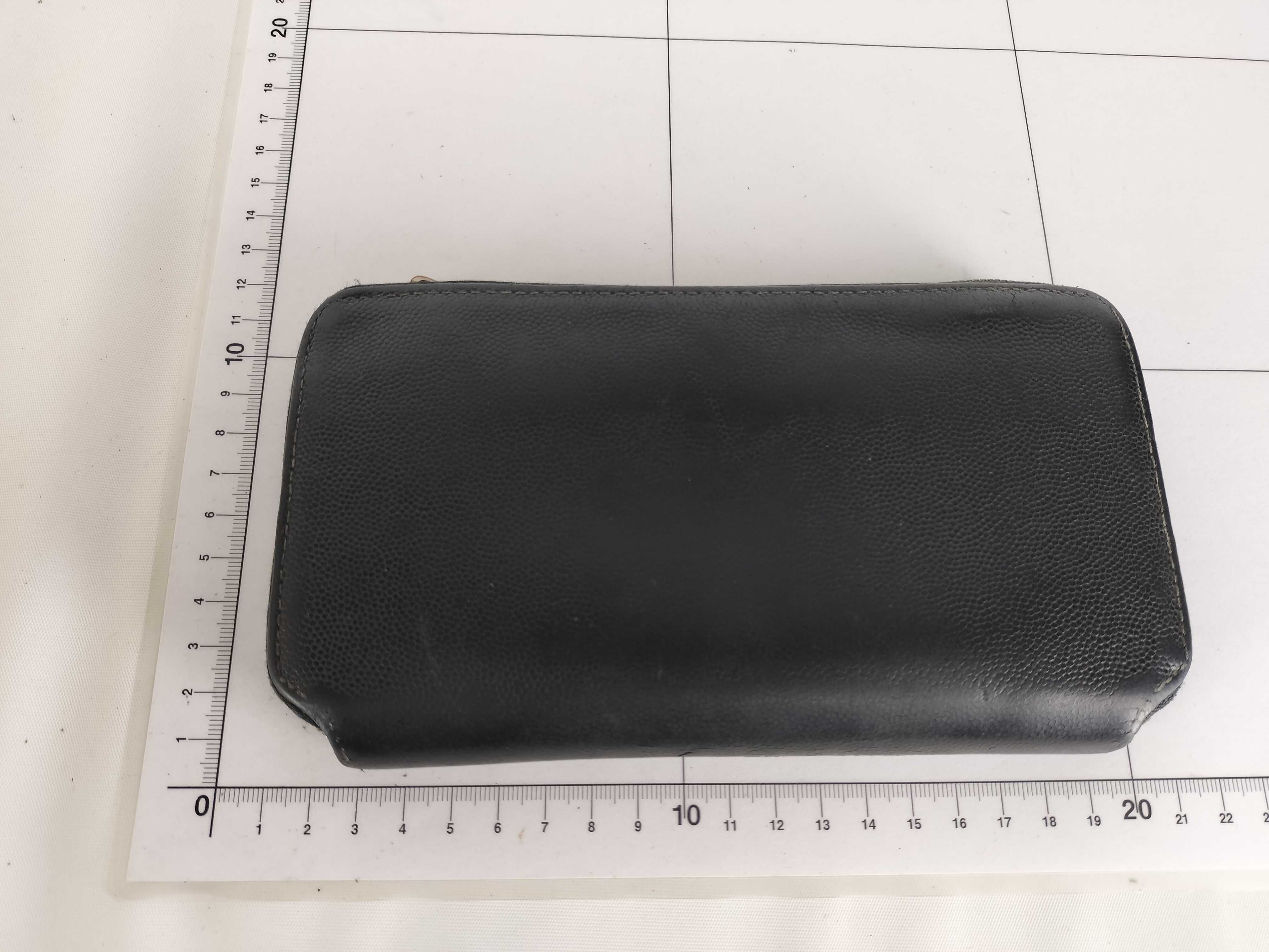 long wallet — view 13