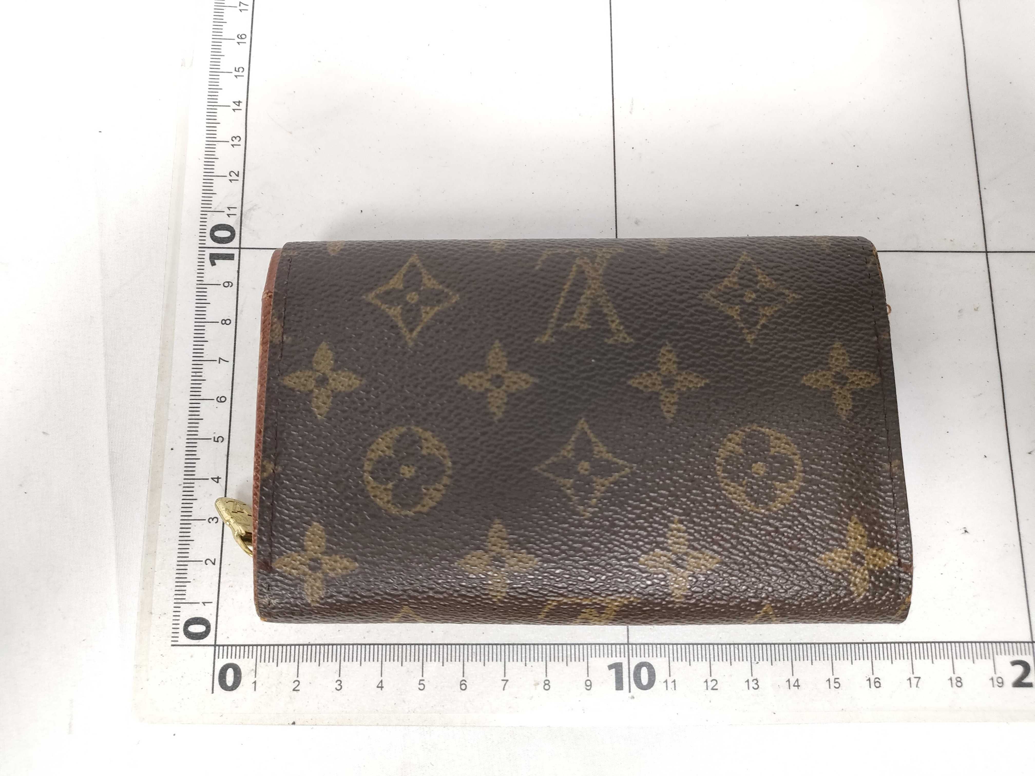 Monogram Louis Vuitton Portemonnaie Billet Trésor Folding Wallet — view 2